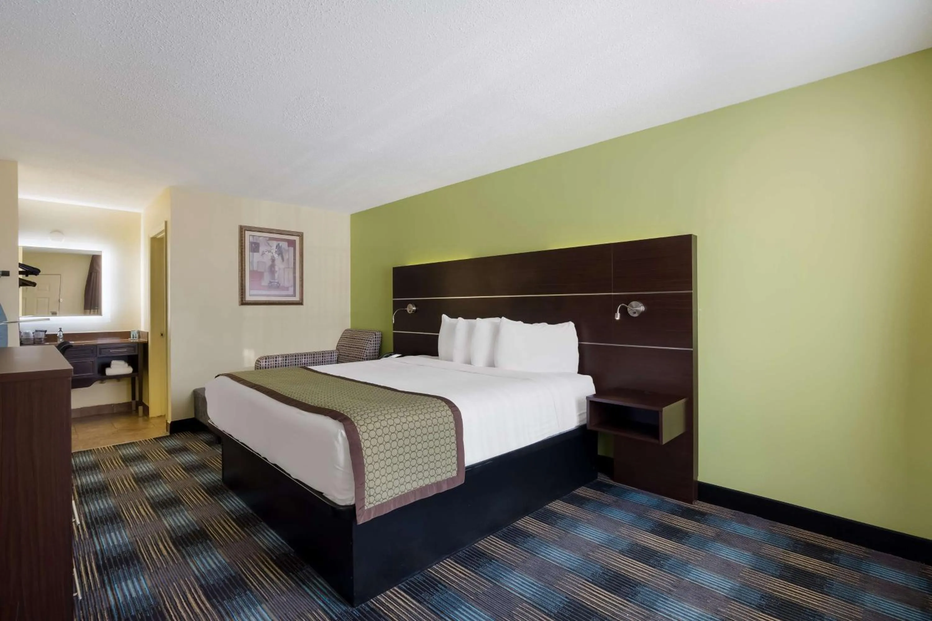 Bedroom in SureStay Hotel by Best Western Manning