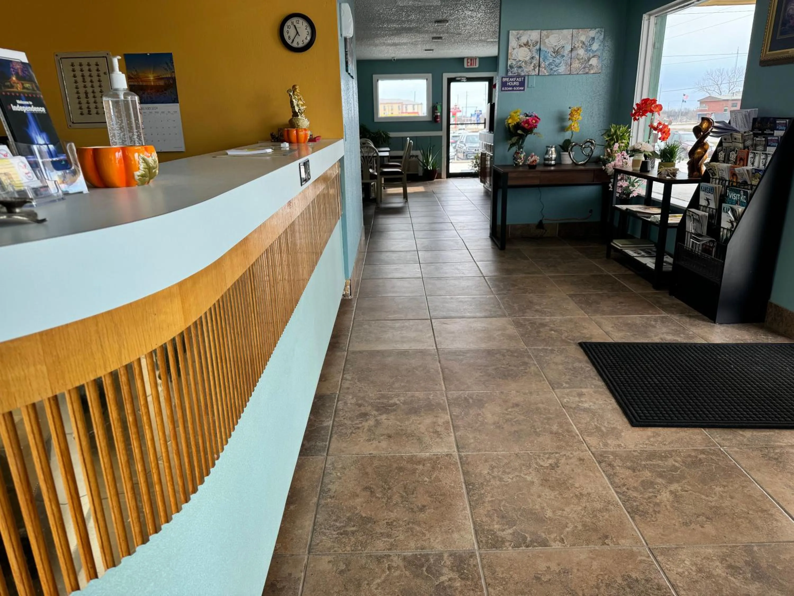 Lobby or reception in Kansas Inn