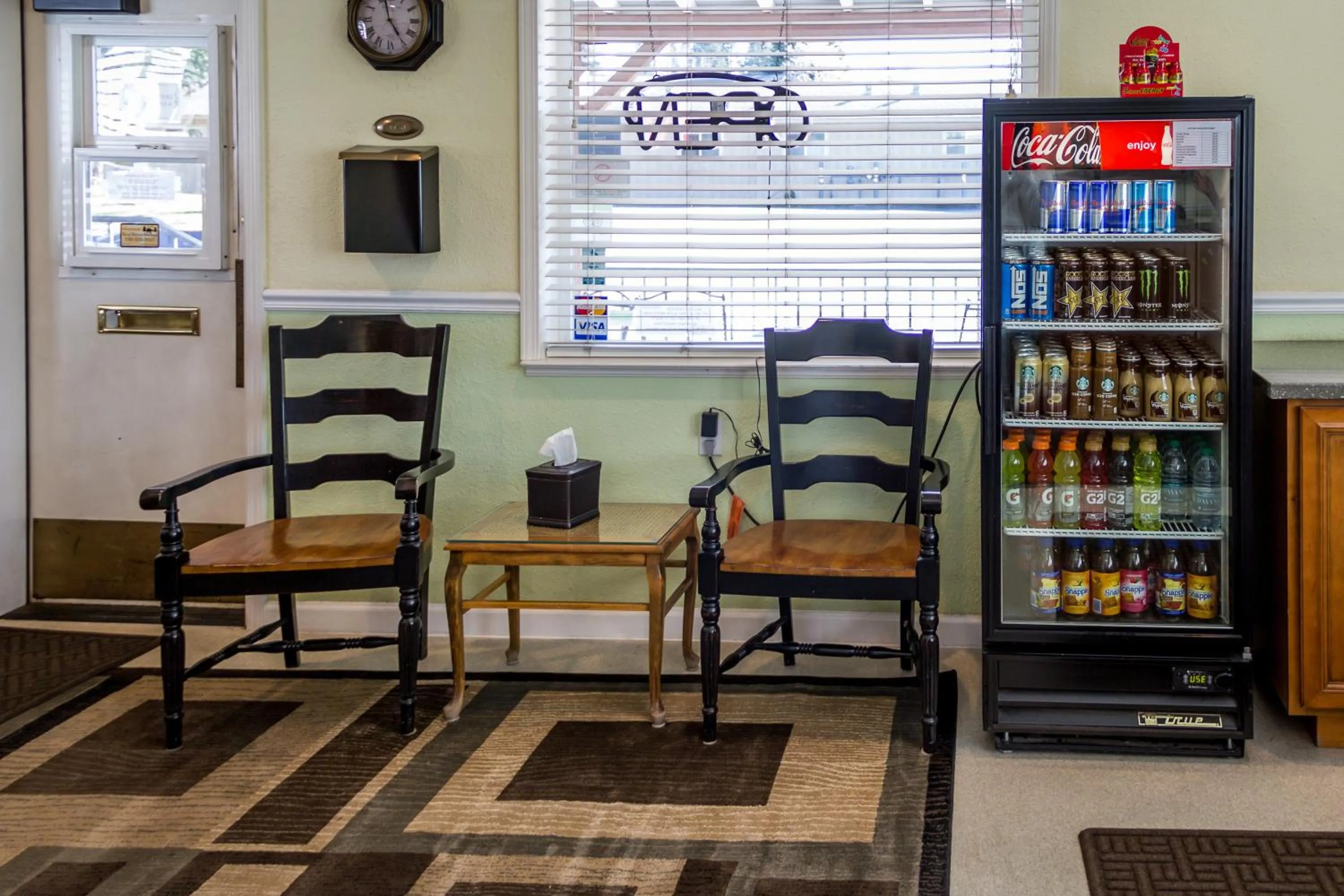 Non alcoholic drinks in Charm Motel & Suites