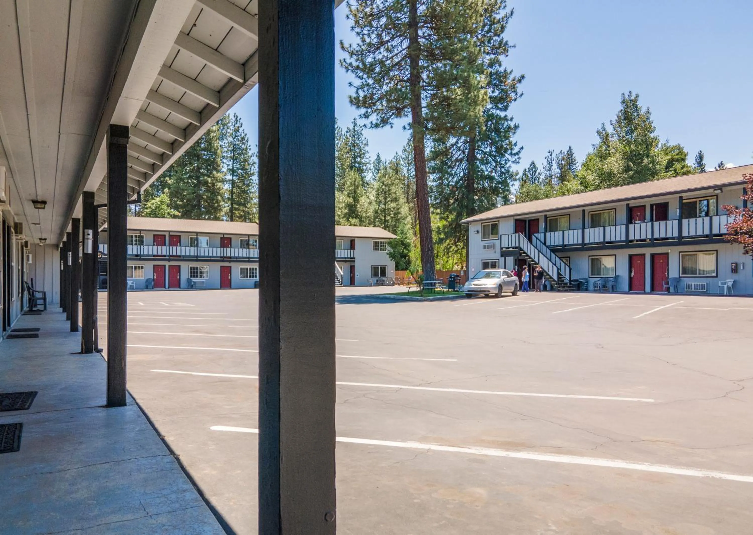 Property building in Charm Motel & Suites