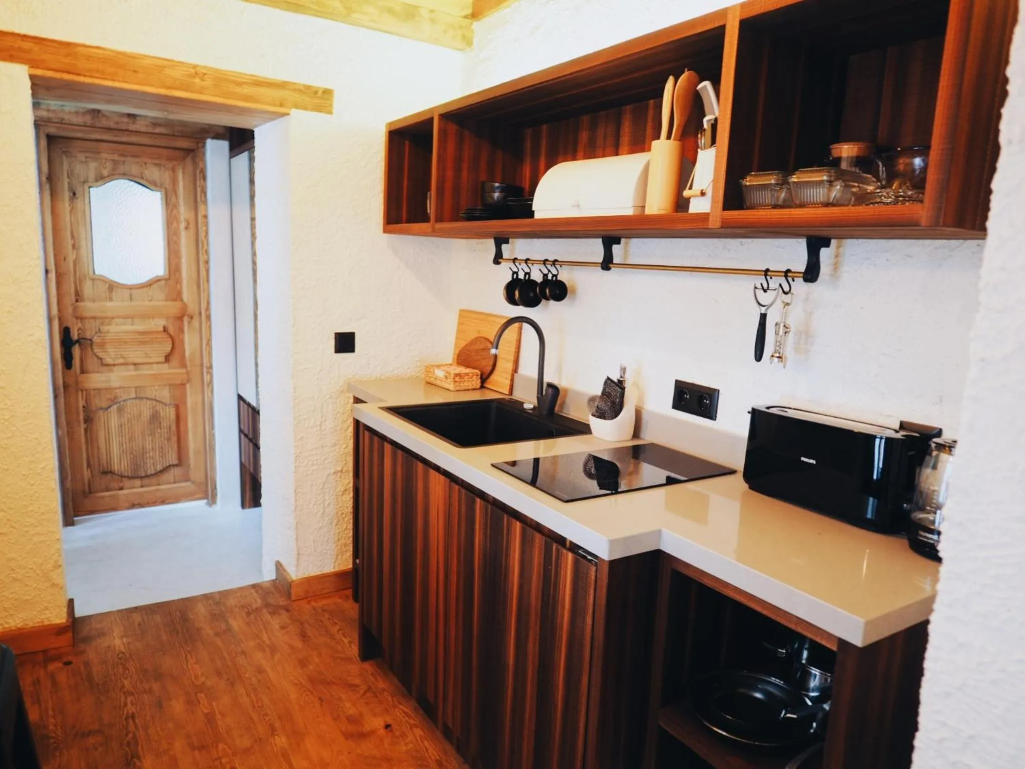 kitchen in Bono Hotel Old Town