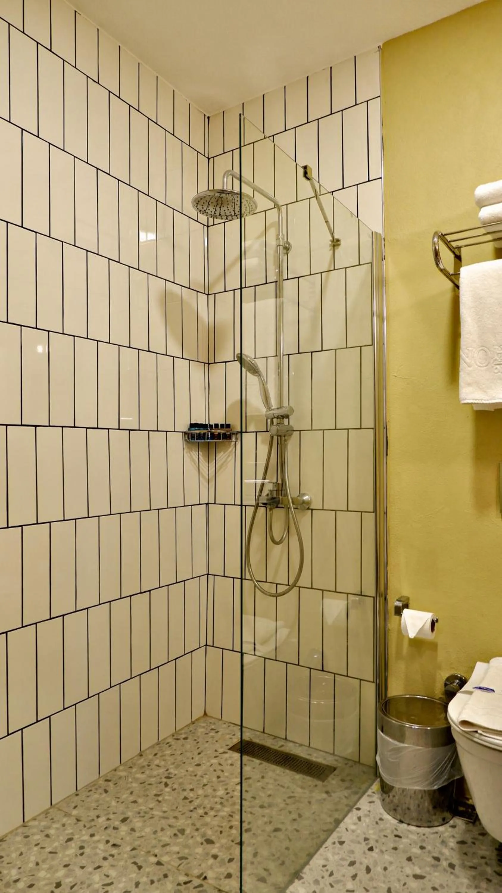 Bathroom in Bono Hotel Old Town