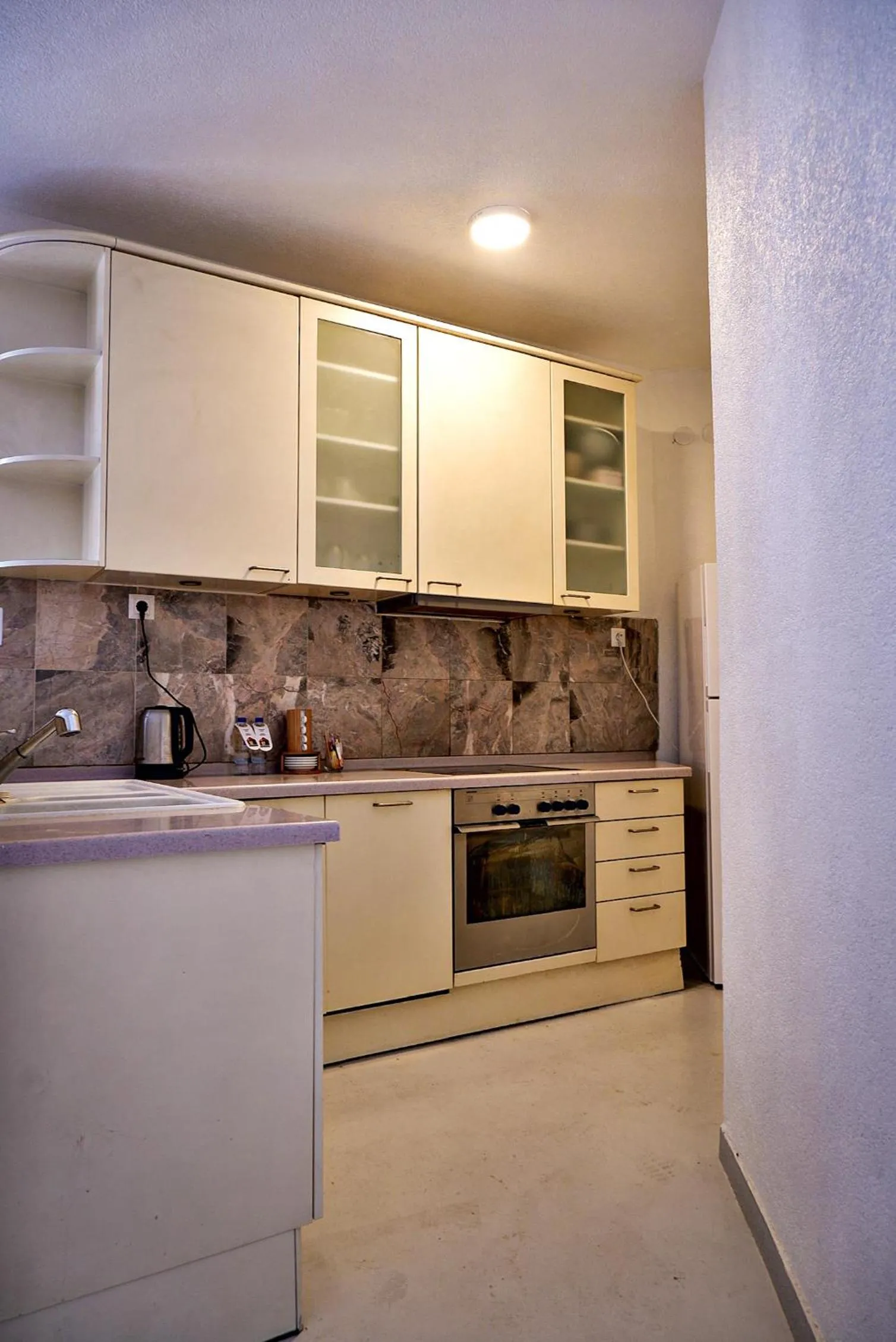 kitchen in Bono Hotel Old Town