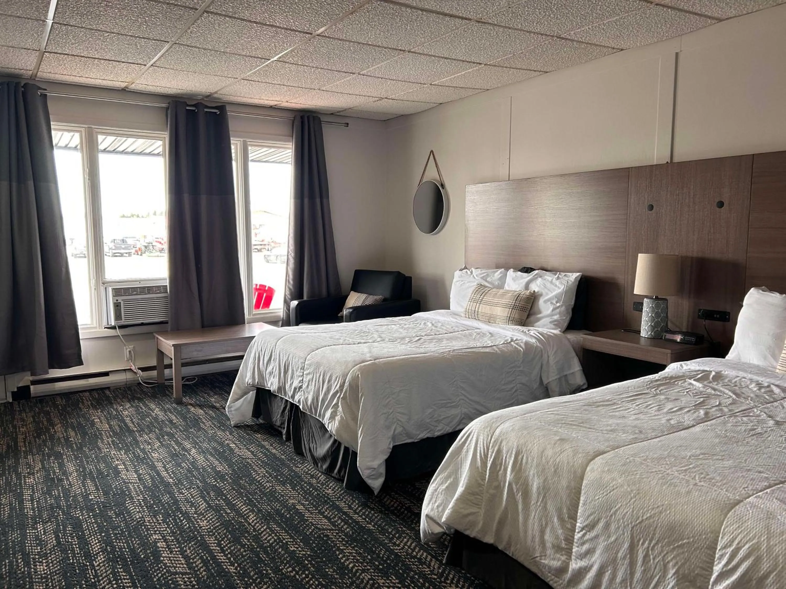 Bedroom, Bed in SureStay by Best Western Kapuskasing