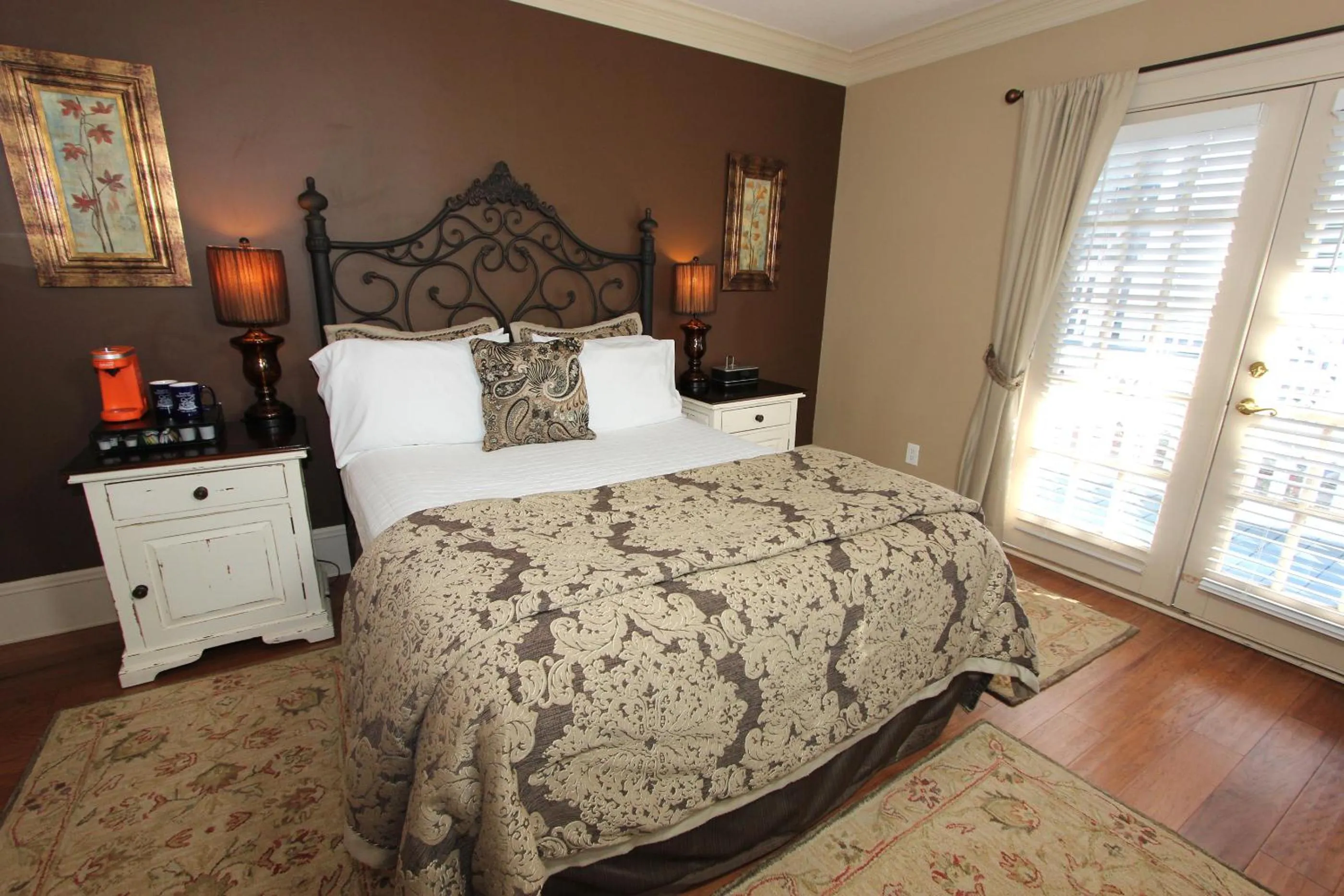 Bedroom, Bed in Bayfront Westcott House Bed & Breakfast