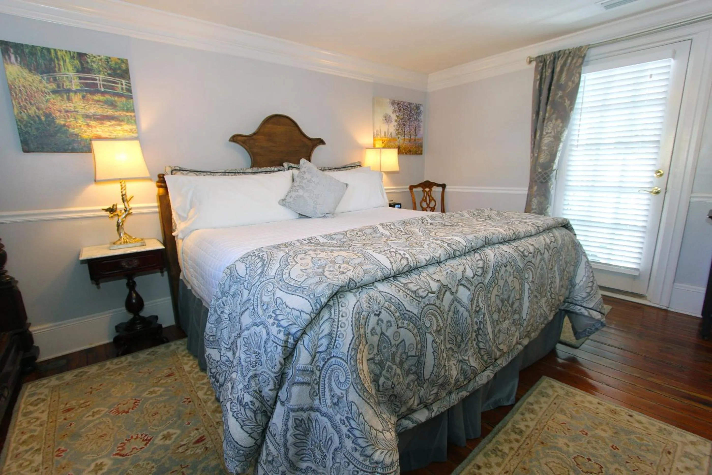 Photo of the whole room, Bed in Bayfront Westcott House Bed & Breakfast