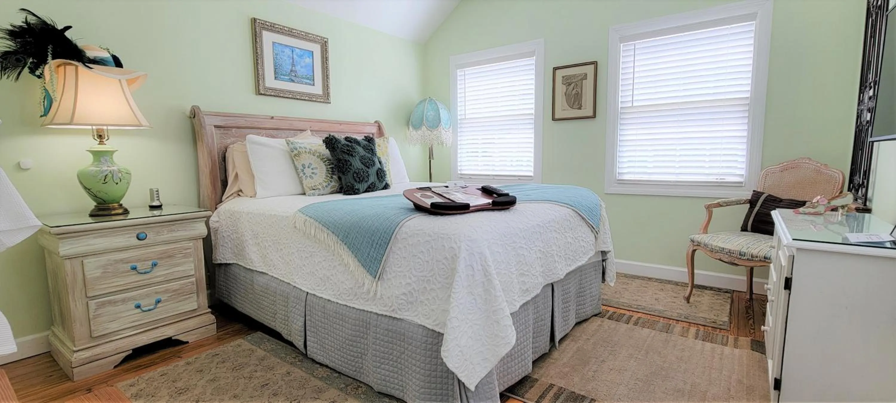 Bedroom, Bed in At Journey's End