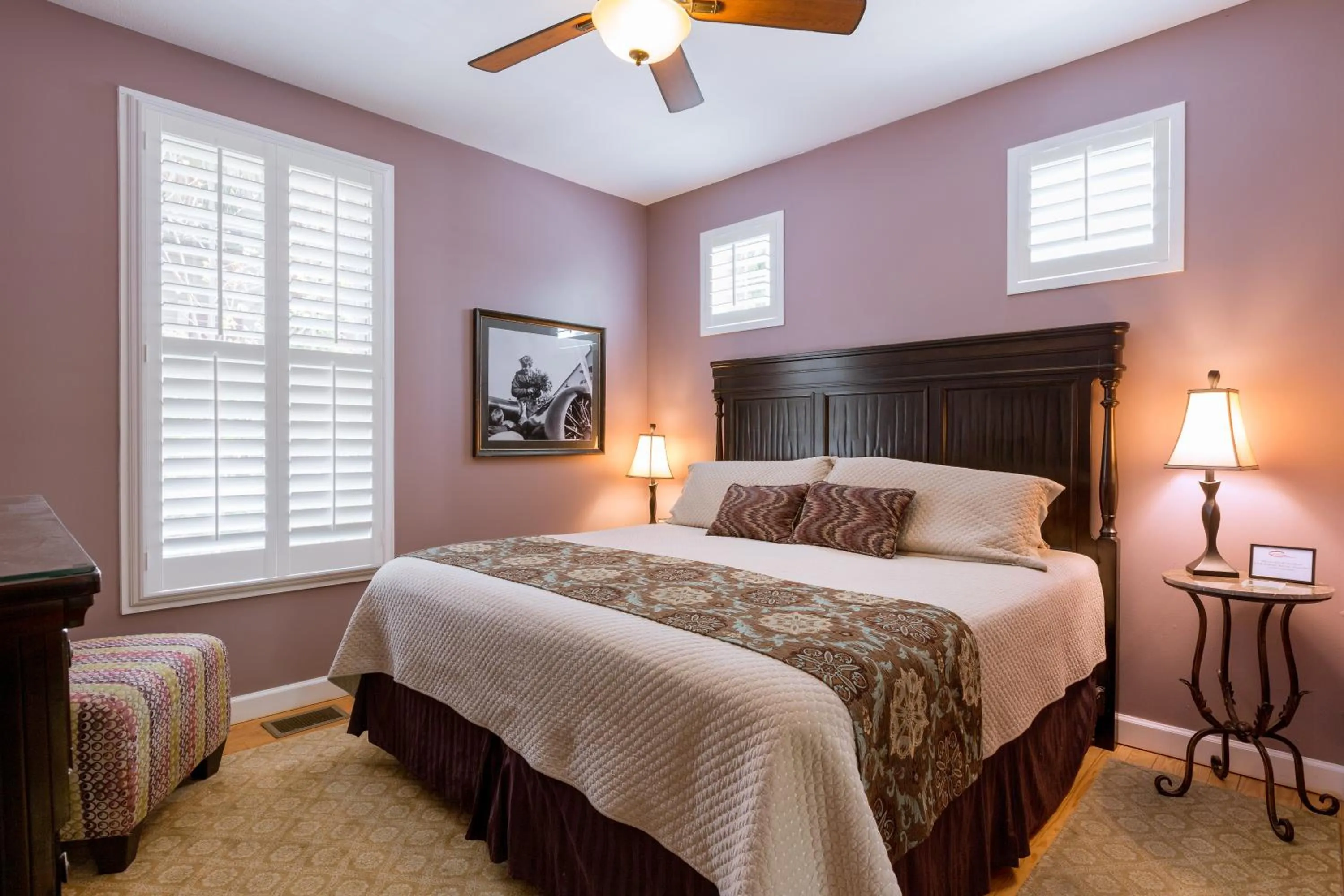 Bedroom, Bed in At Journey's End