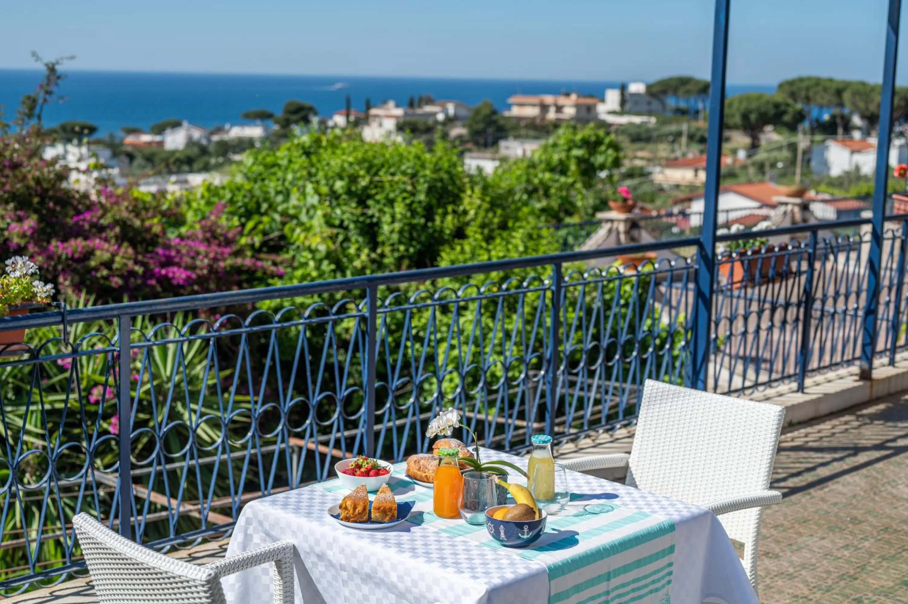 Breakfast in Gli archi sul mare