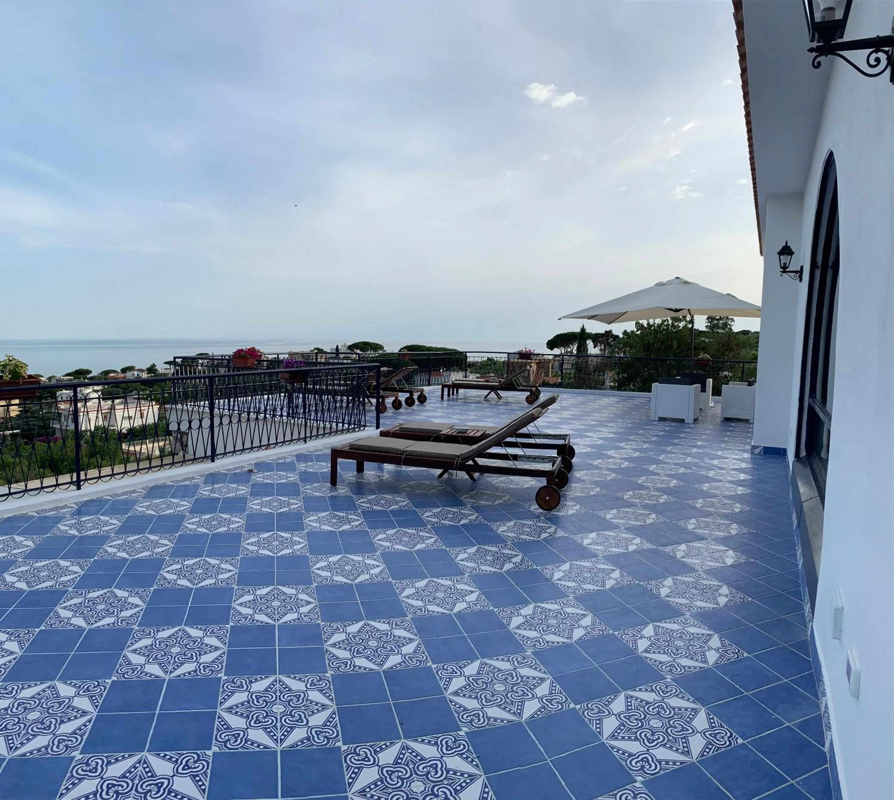 Balcony/Terrace in Gli archi sul mare