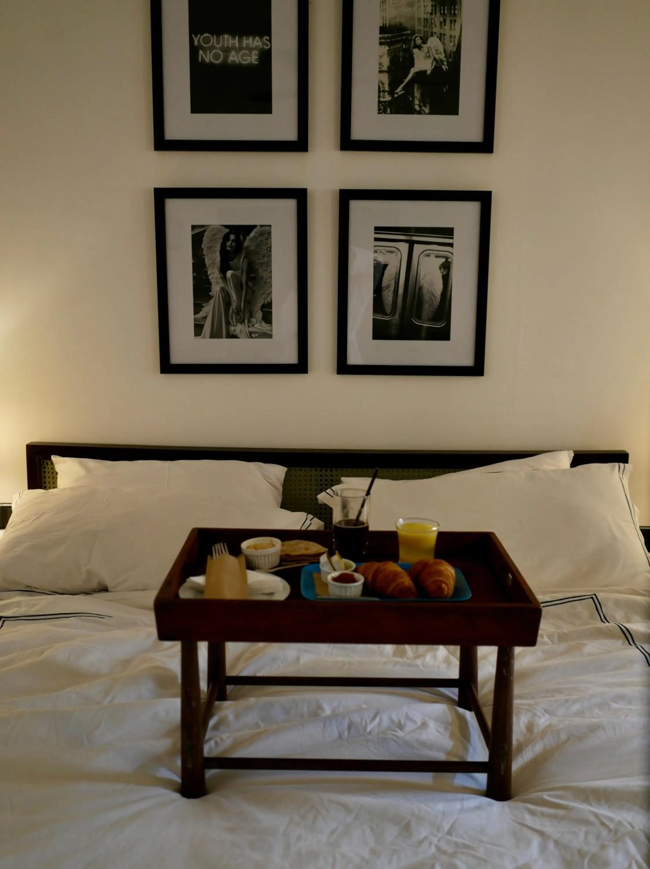 Bedroom, Bed in Angel Beach Unawatuna