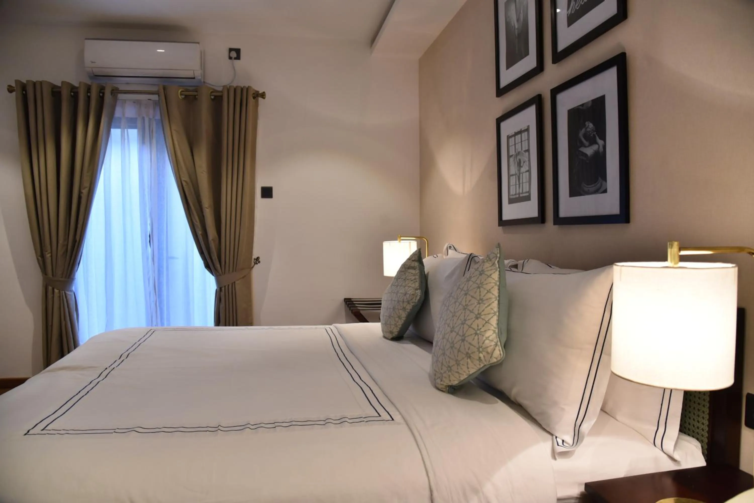 Bedroom, Bed in Angel Beach Unawatuna