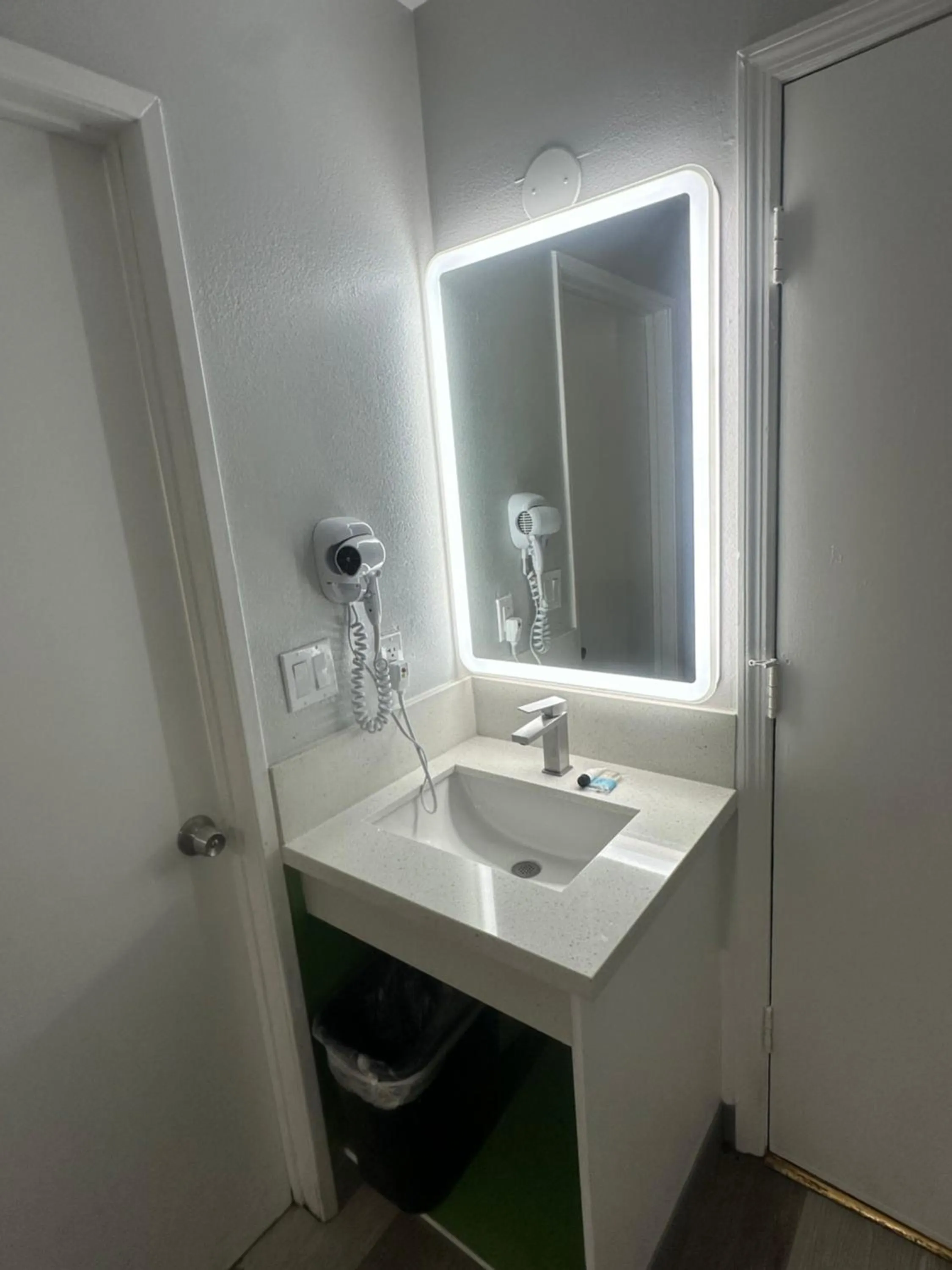 Garden Inn San Gabriel