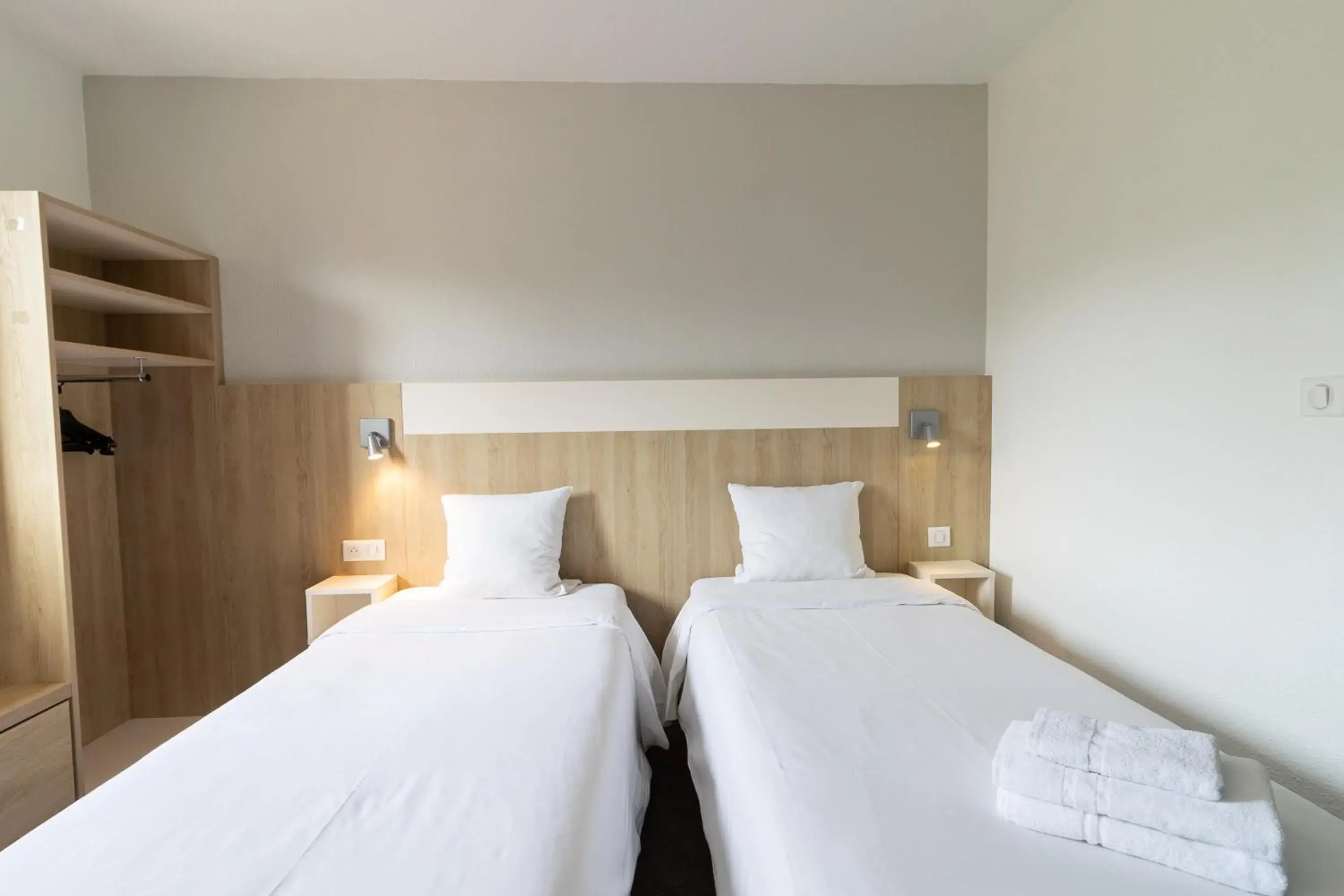 Standard Twin Room in Kyriad Direct Auxerre - Appoigny Standard Twin Room in Kyriad Direct Auxerre - Appoigny