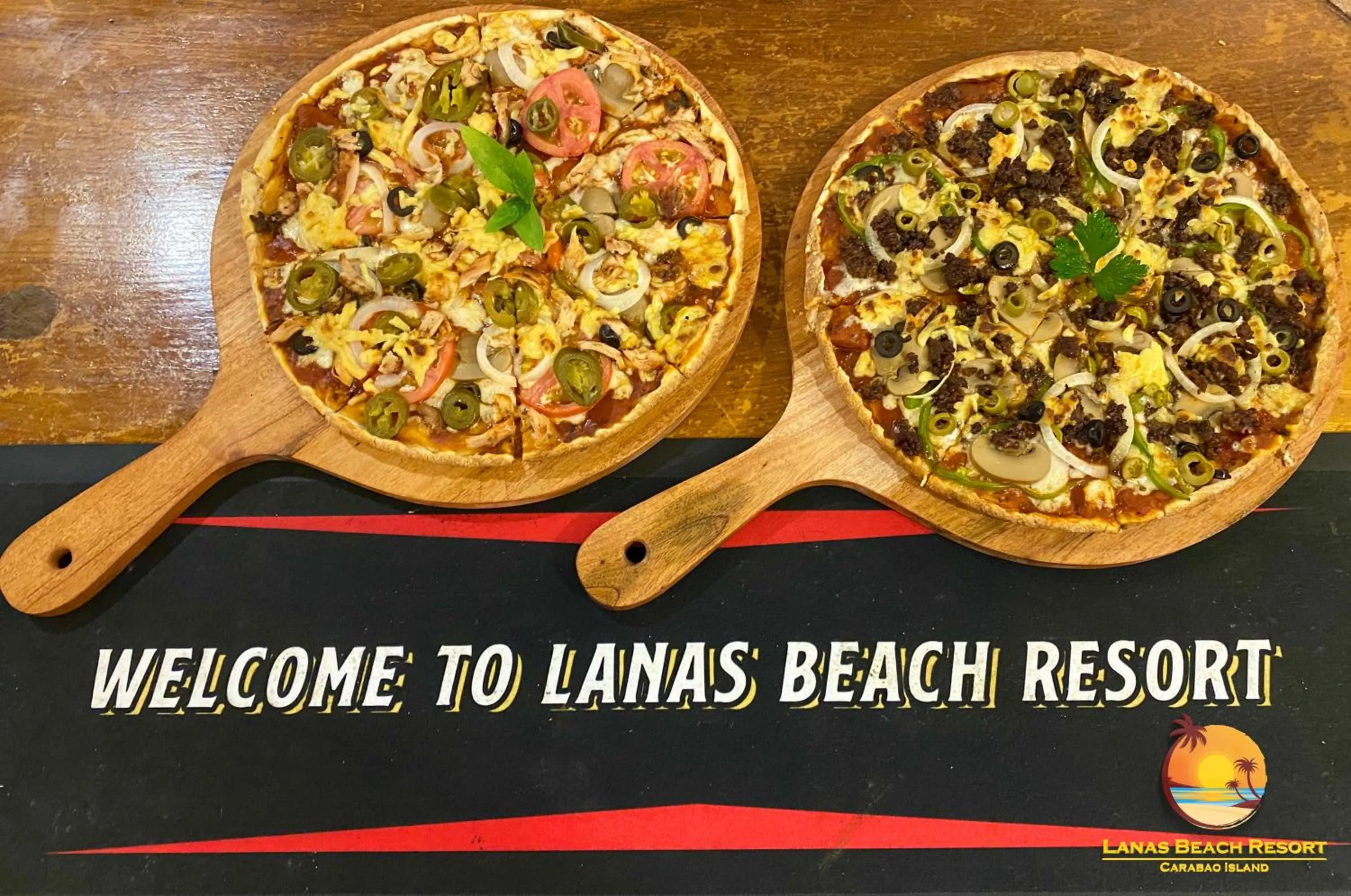 Food in Lanas Beach Resort Carabao Island