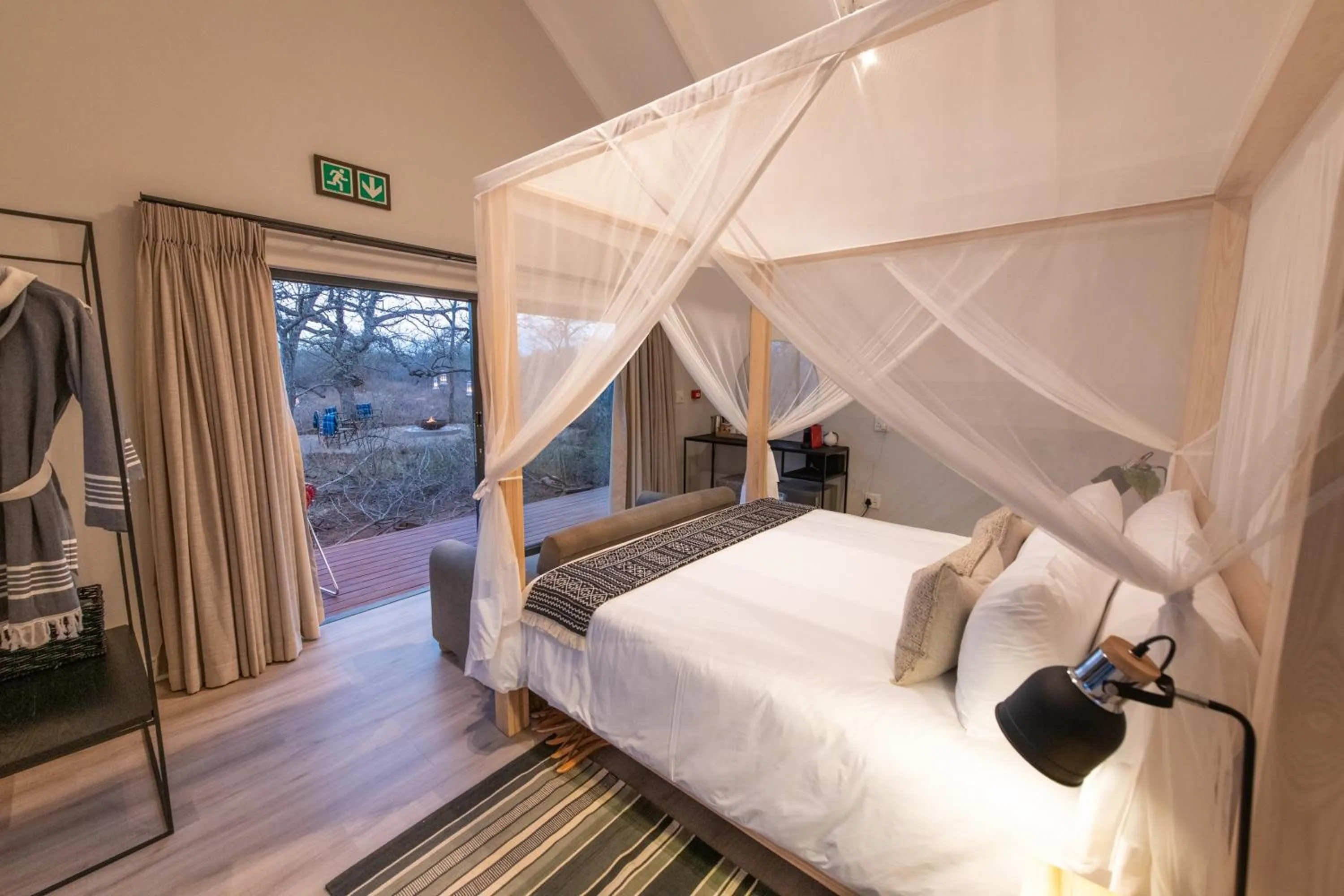 Bed in Moya Safari Villa