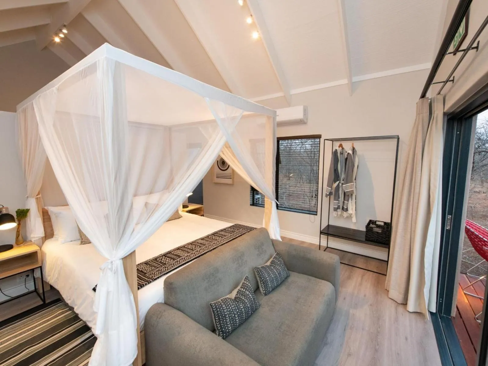 Bed in Moya Safari Villa