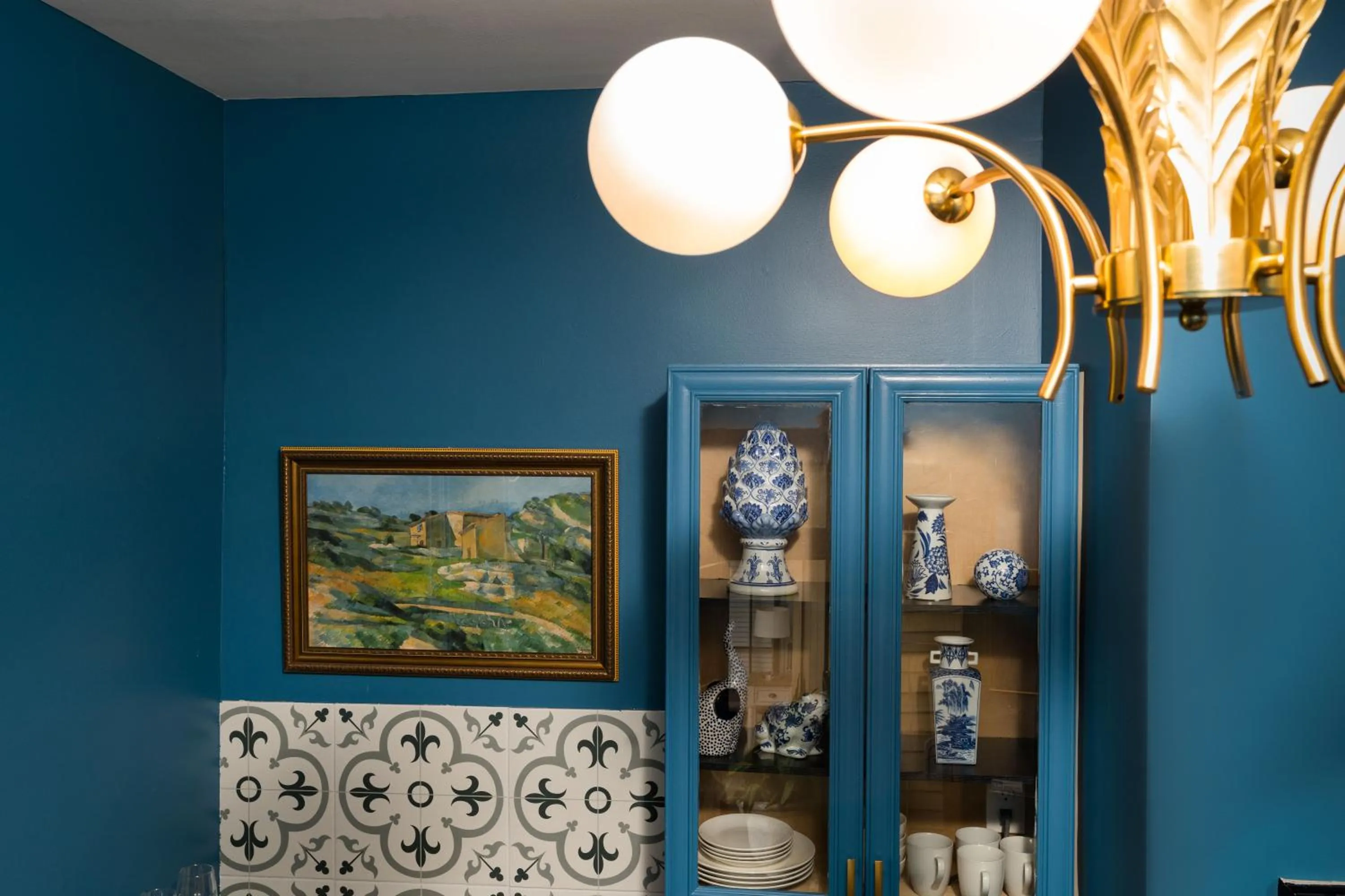 The Mansion on Royal