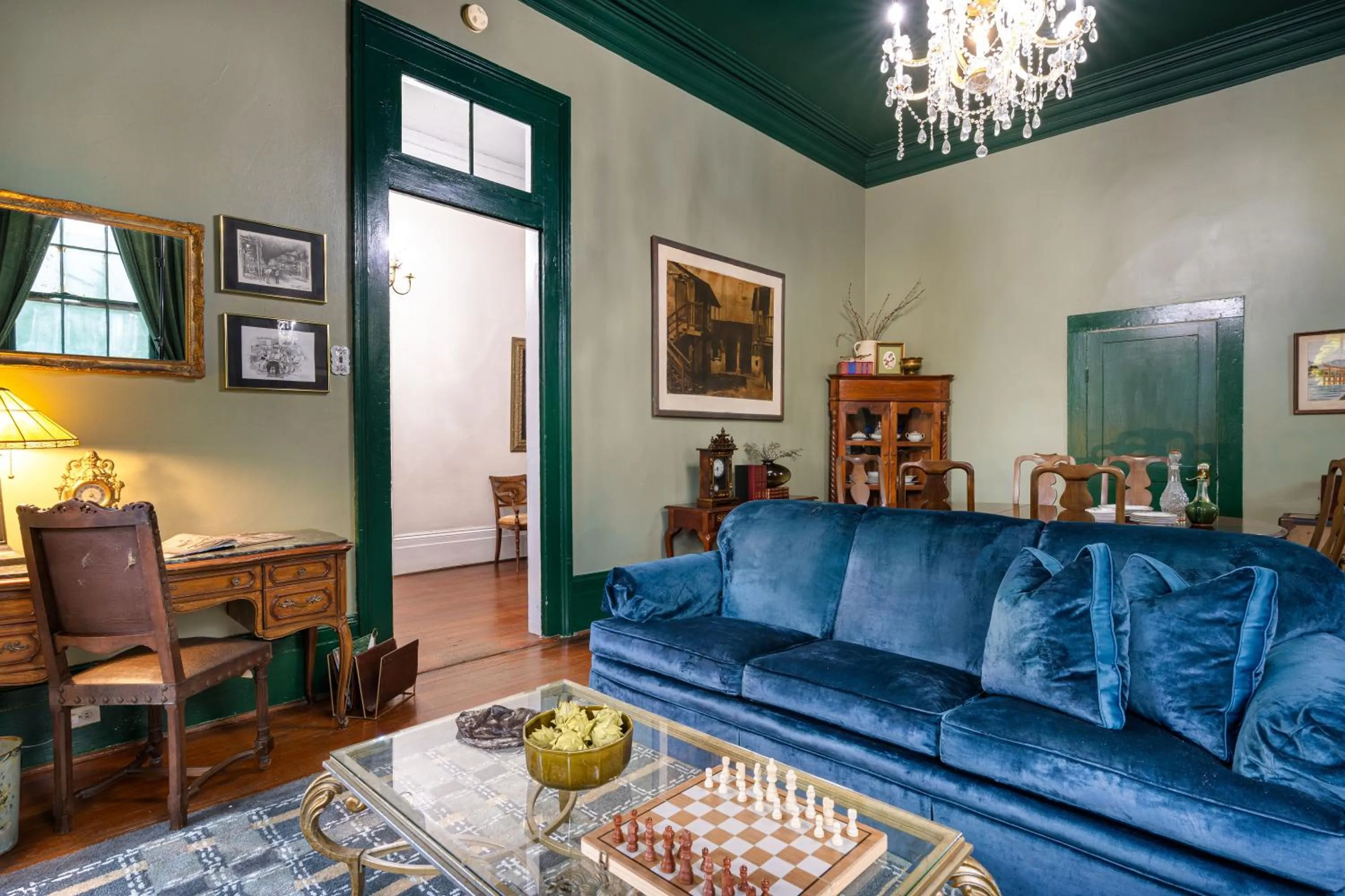 The Mansion on Royal