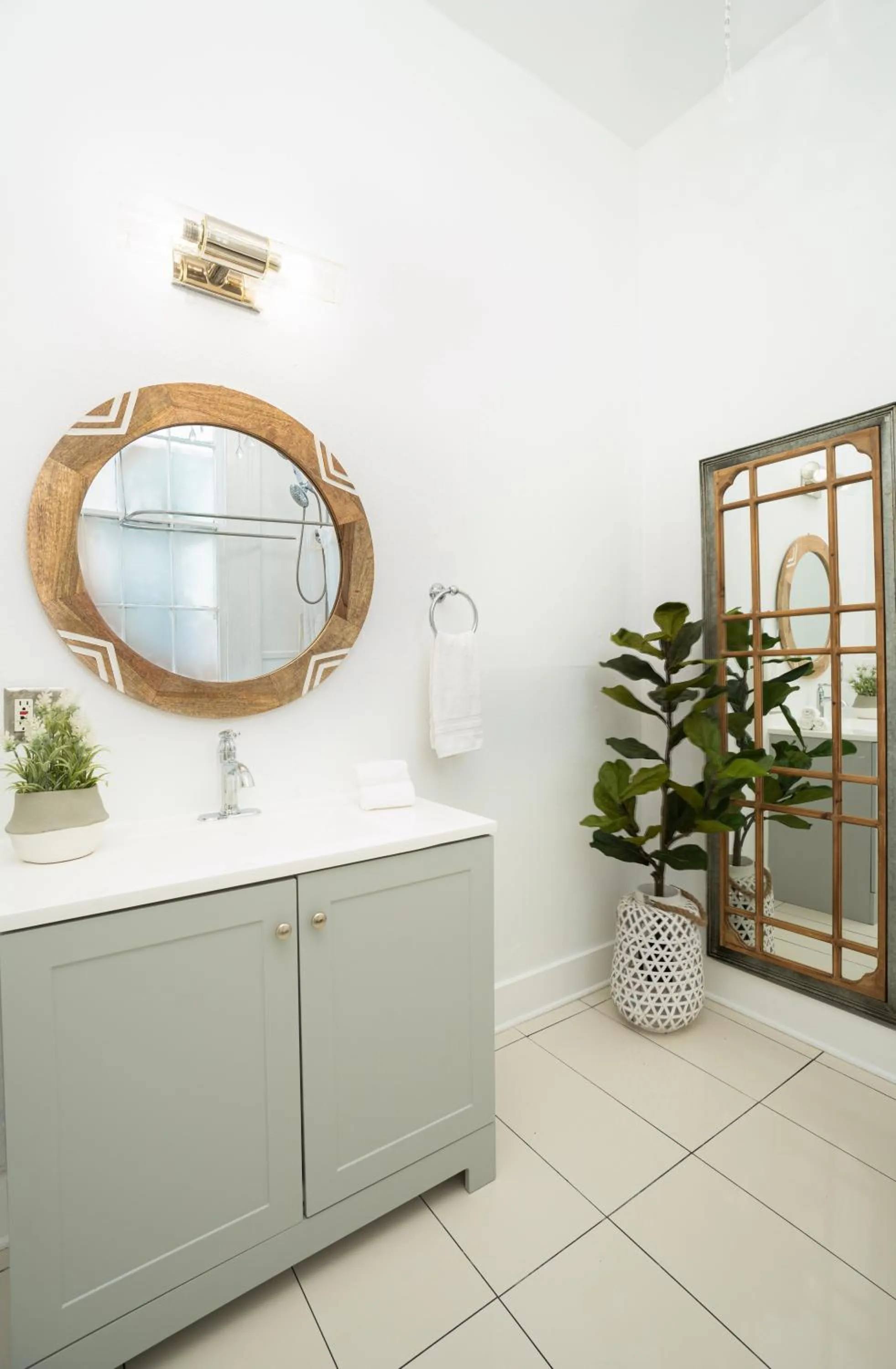 The Mansion on Royal