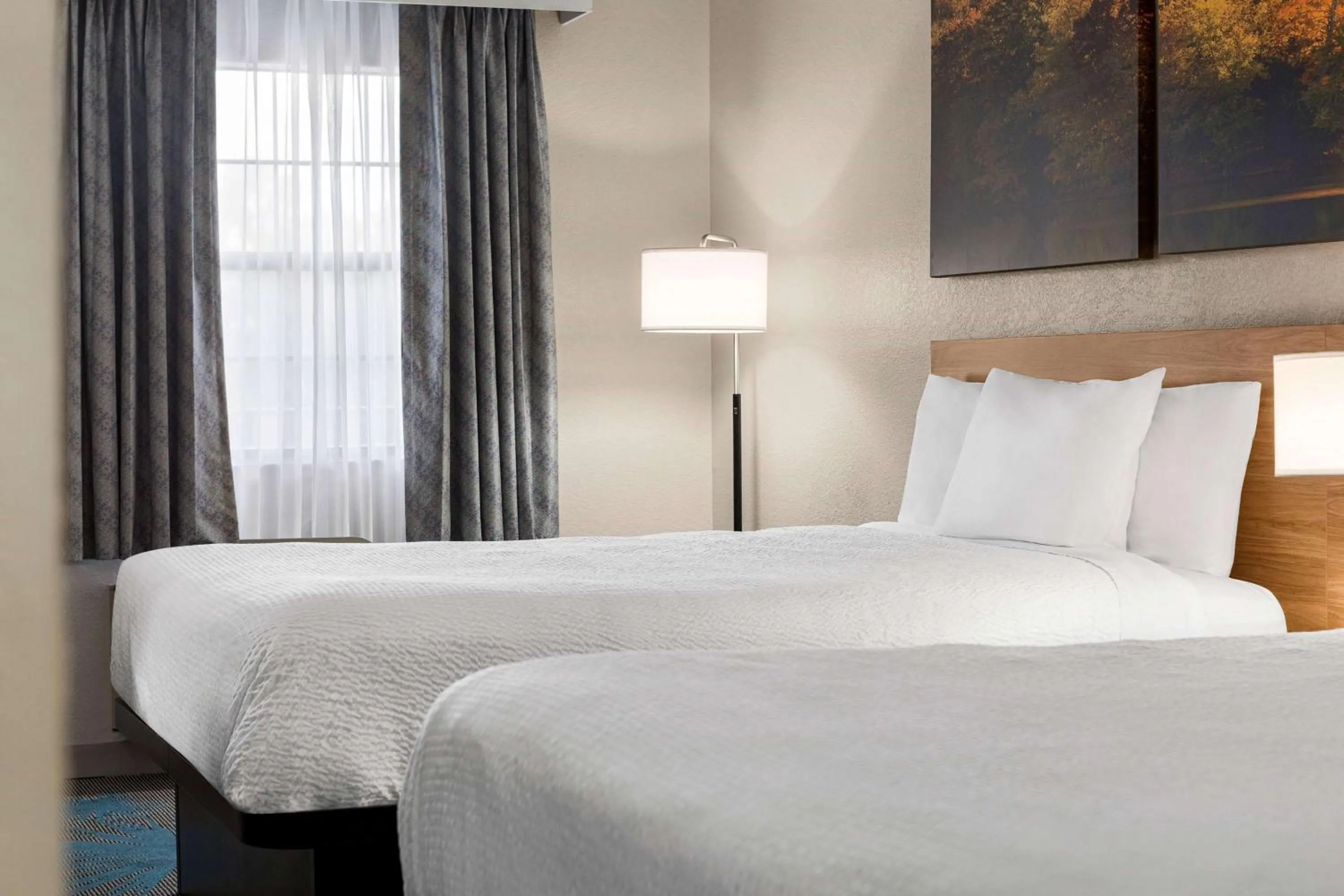 Bedroom, Bed in Days Inn by Wyndham Demopolis