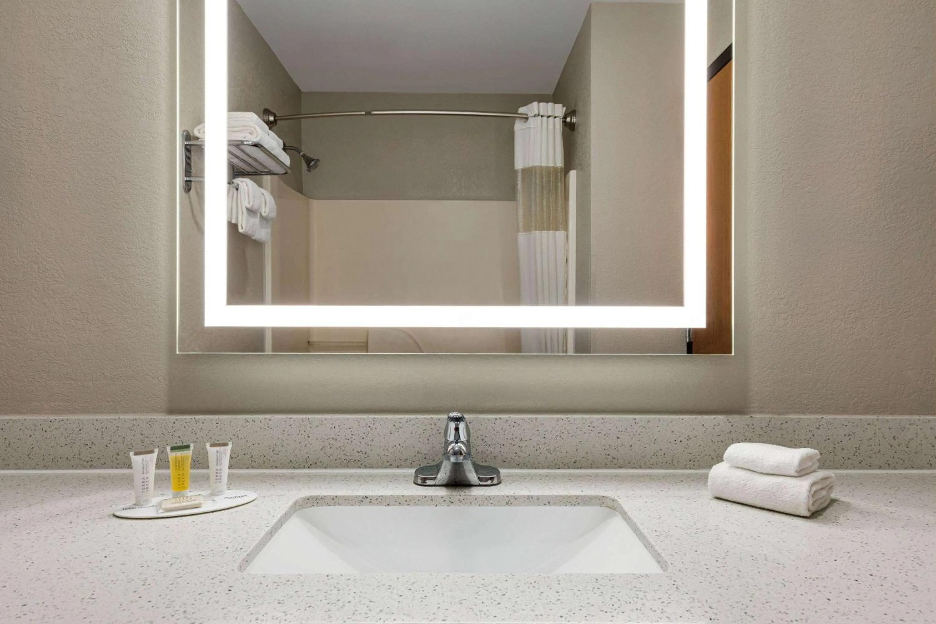 Bathroom in Days Inn by Wyndham Hillsboro