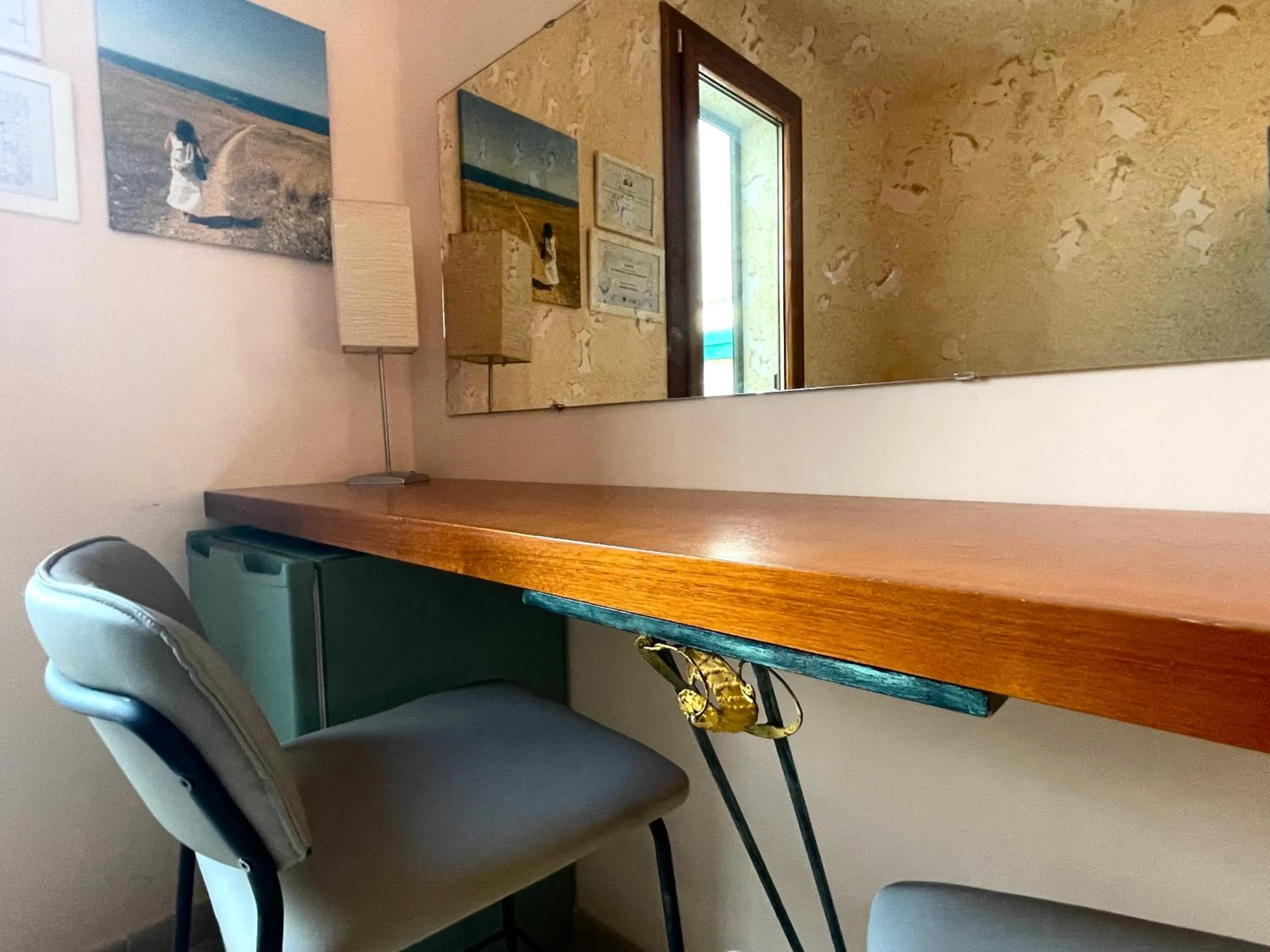 hair dresser in B&b Ophelia