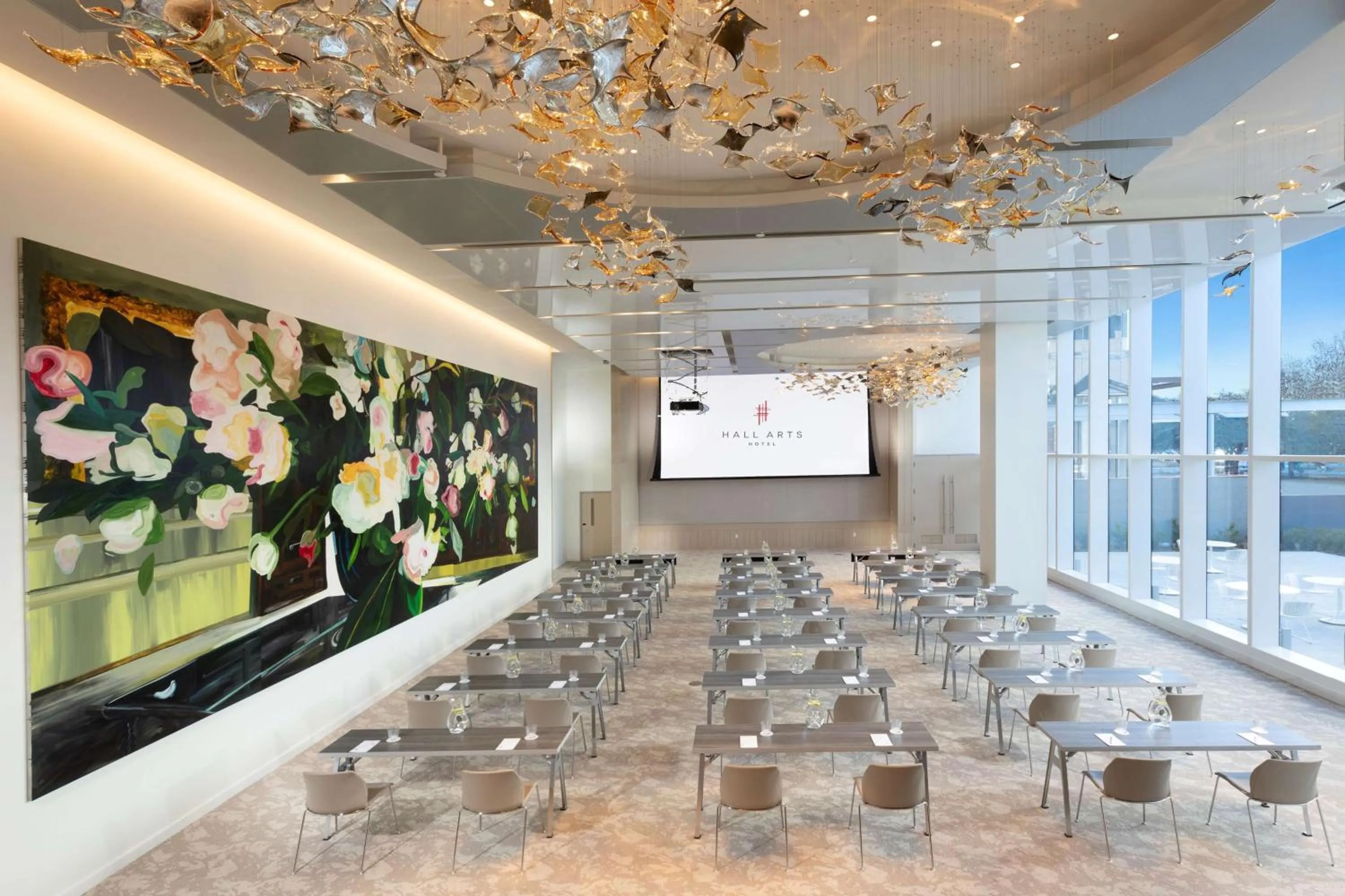 Meeting/conference room in HALL Arts Hotel Dallas, Curio Collection by Hilton