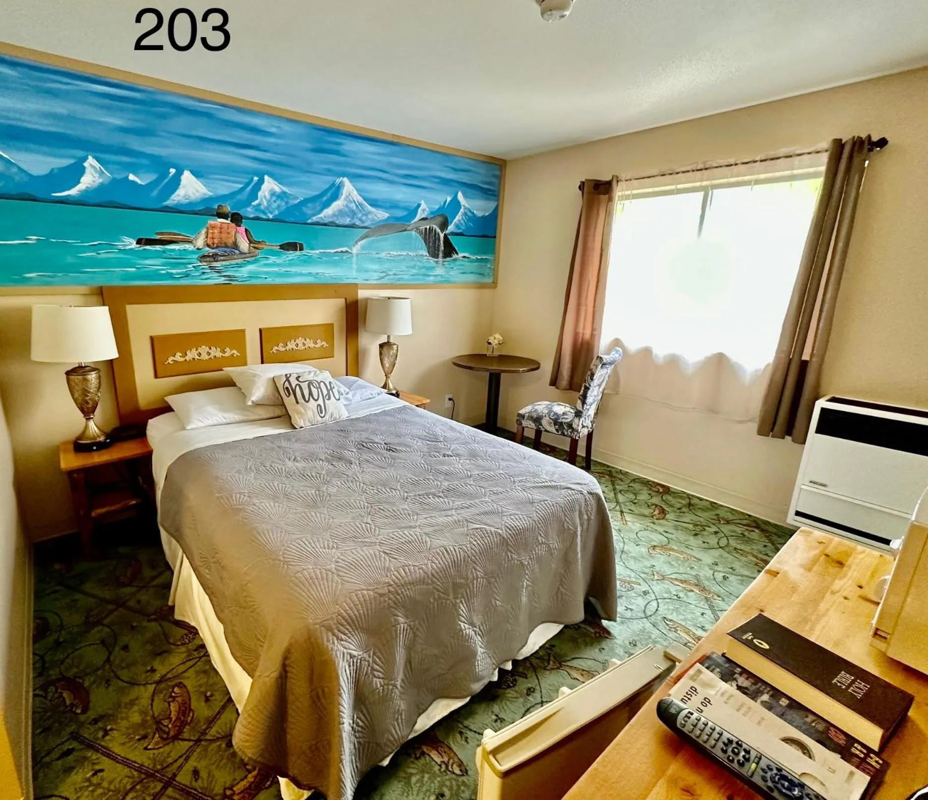 Bed in Alaska Angler's Inn