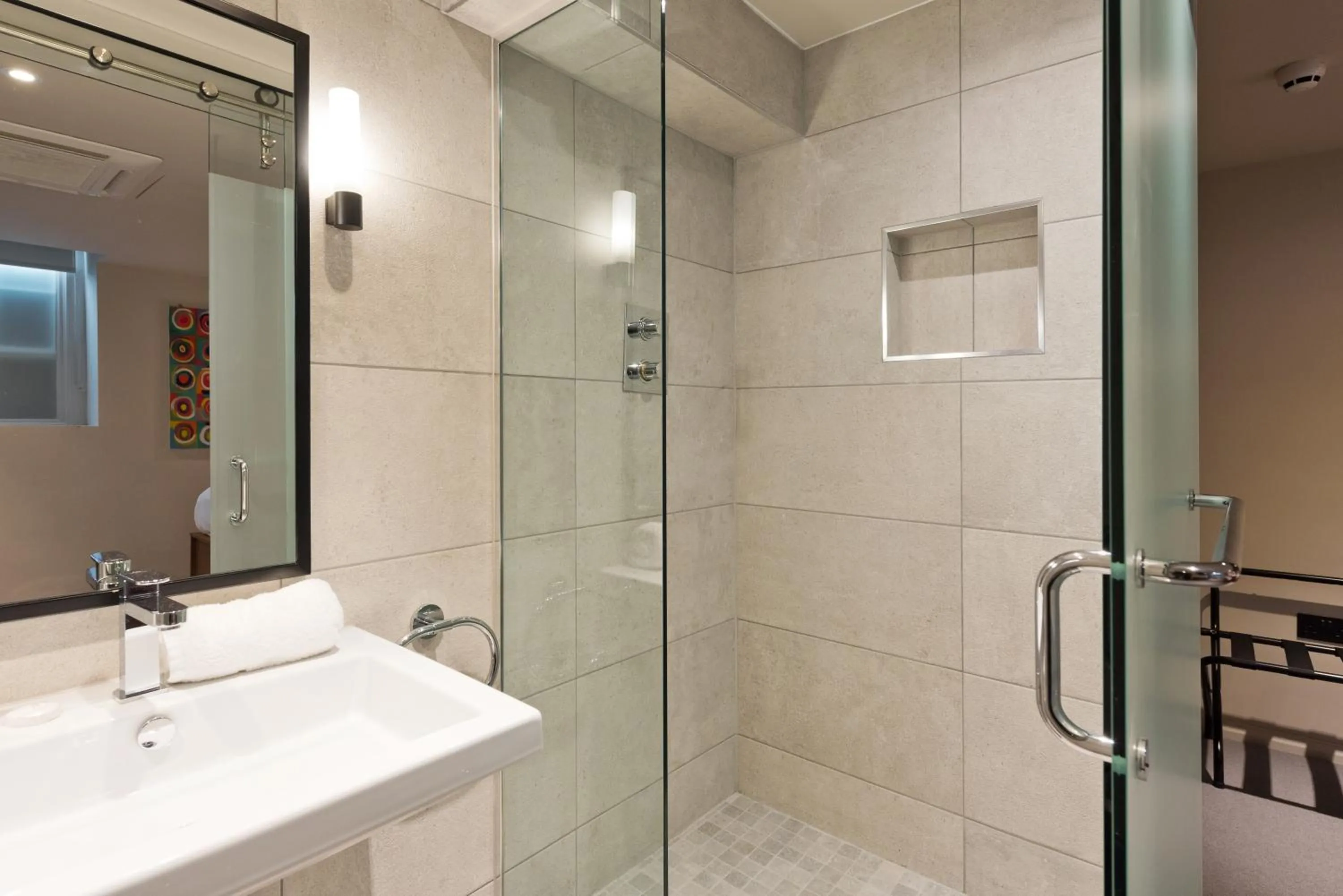 Shower in Templebar Rooms