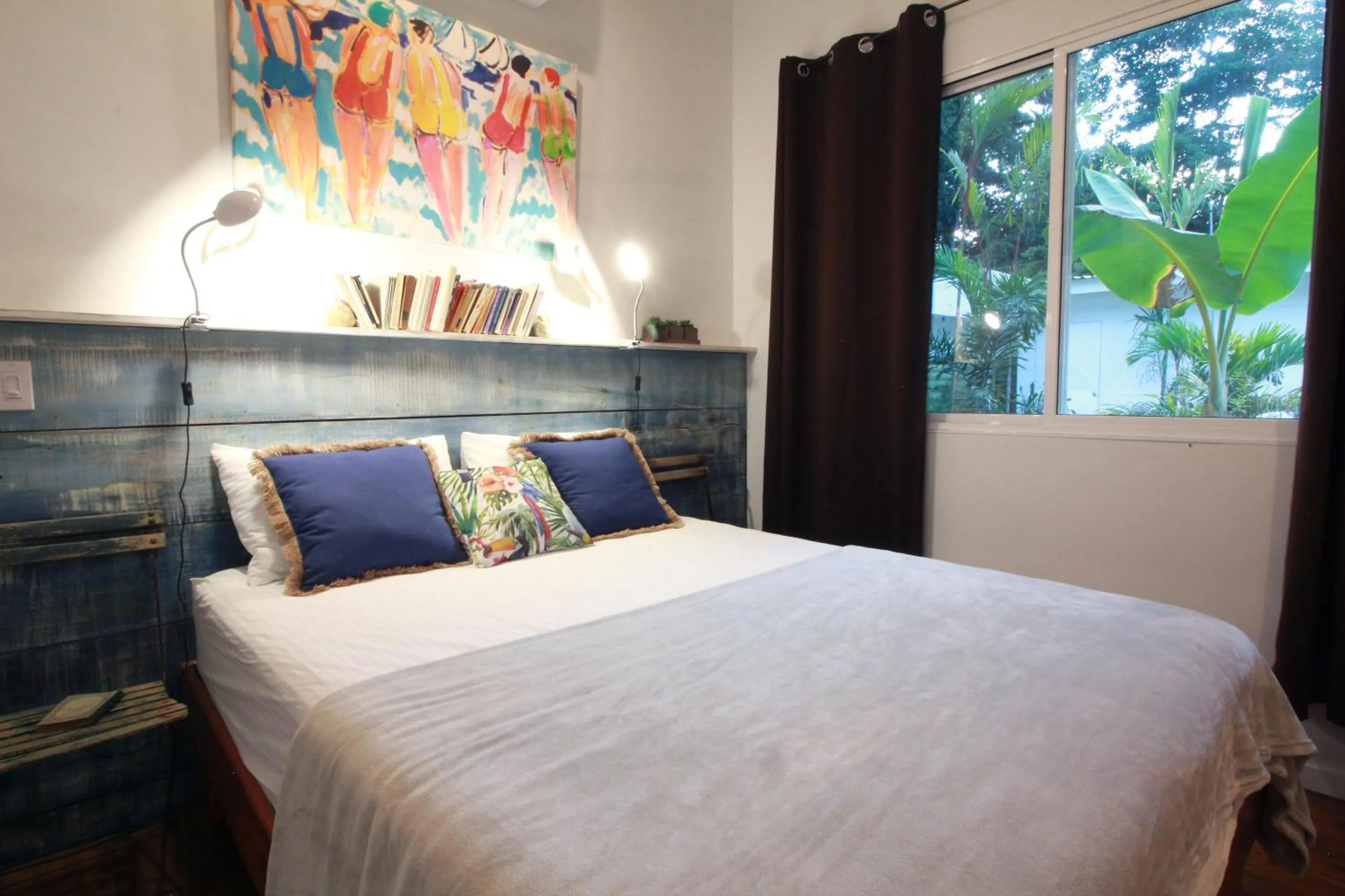 Bed in Ojochal Gardens