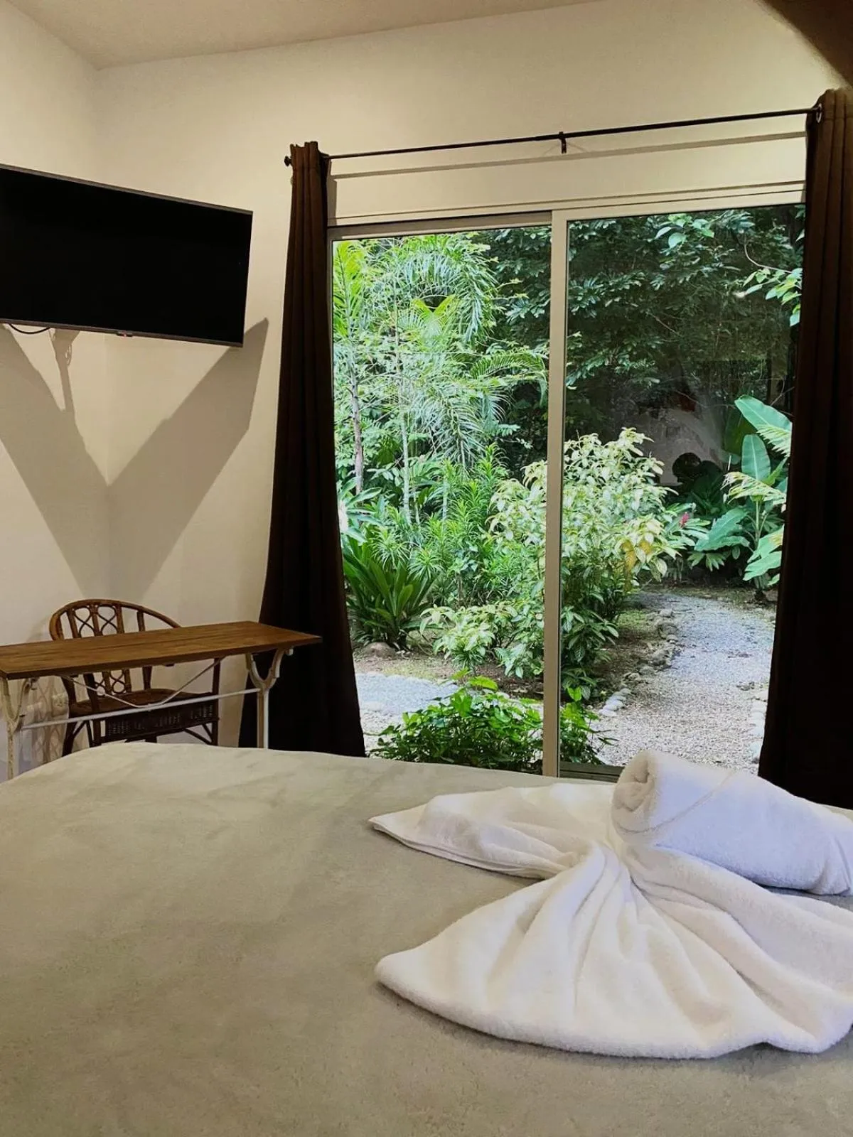 Garden, Bed in Ojochal Gardens