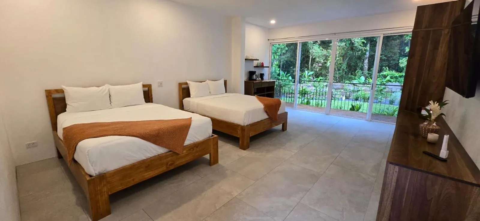 Bed in Ojochal Gardens