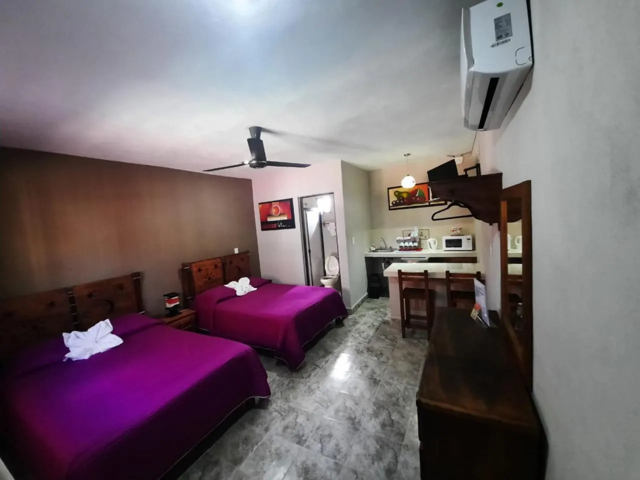 Photo of the whole room, Bed in Holbox Isla Bonita