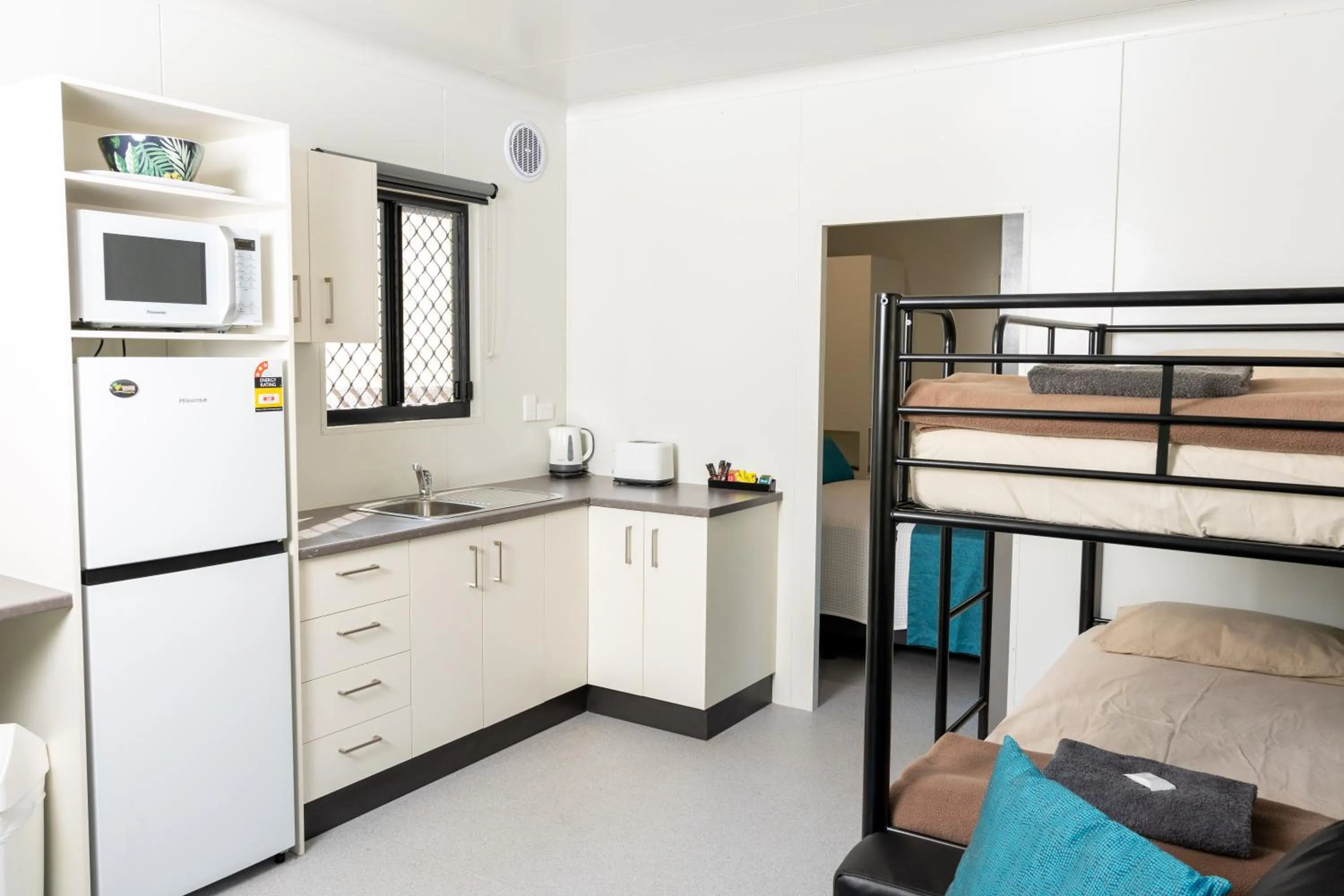 Bed in Oasis Tourist Park