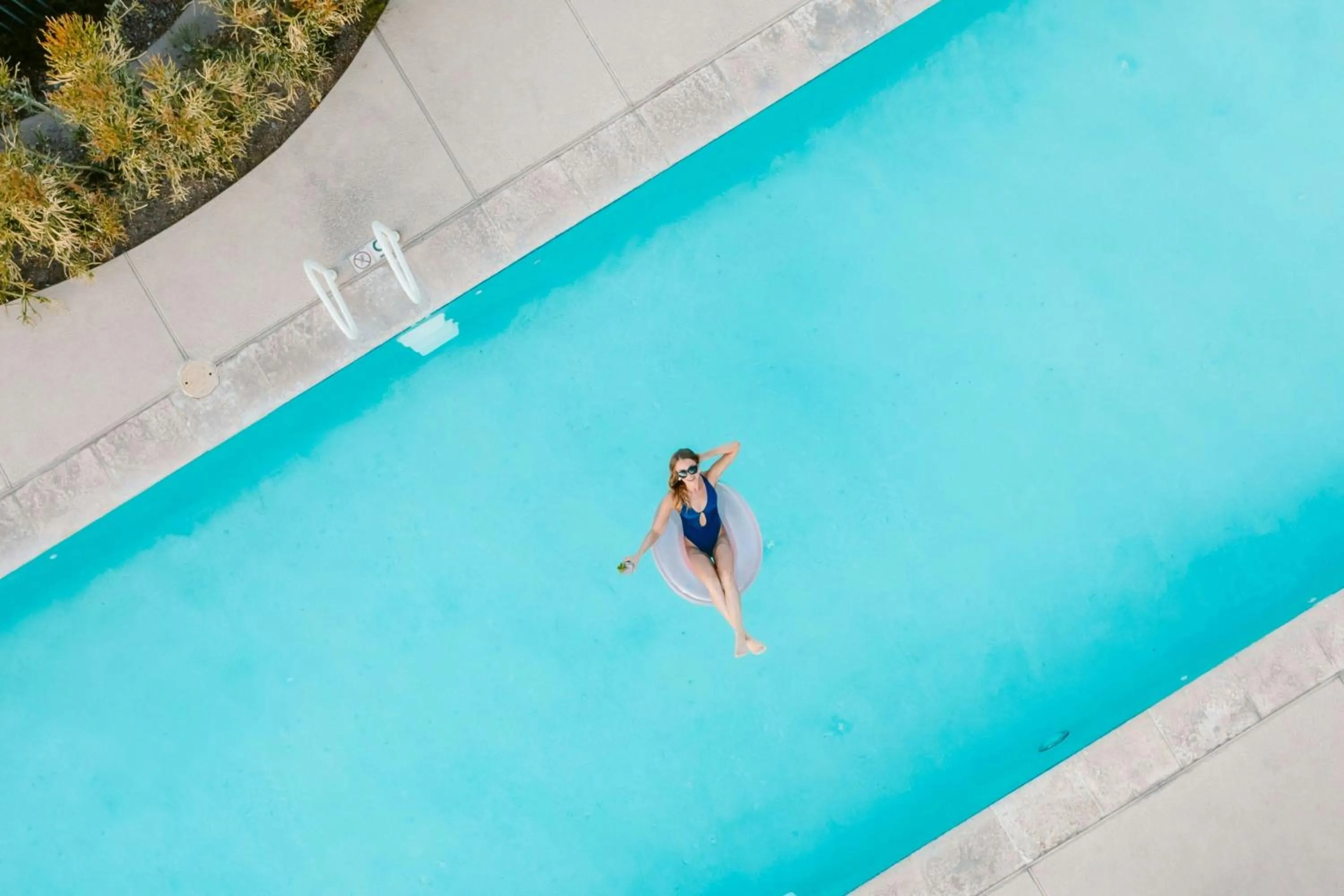 Swimming pool in ADERO Scottsdale Resort, Autograph Collection