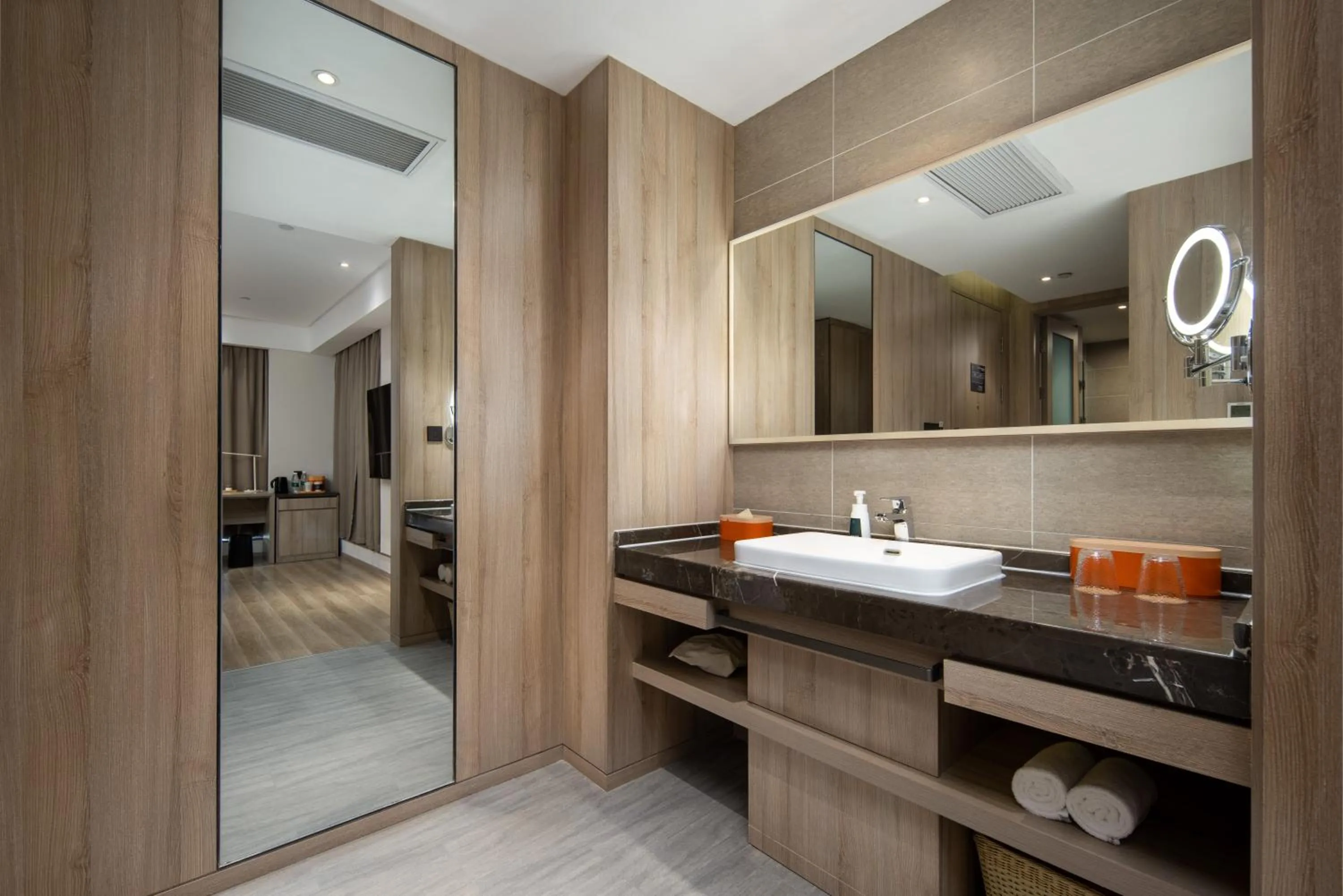 Bathroom in Atour Hotel Changzhou Dinosaur Park