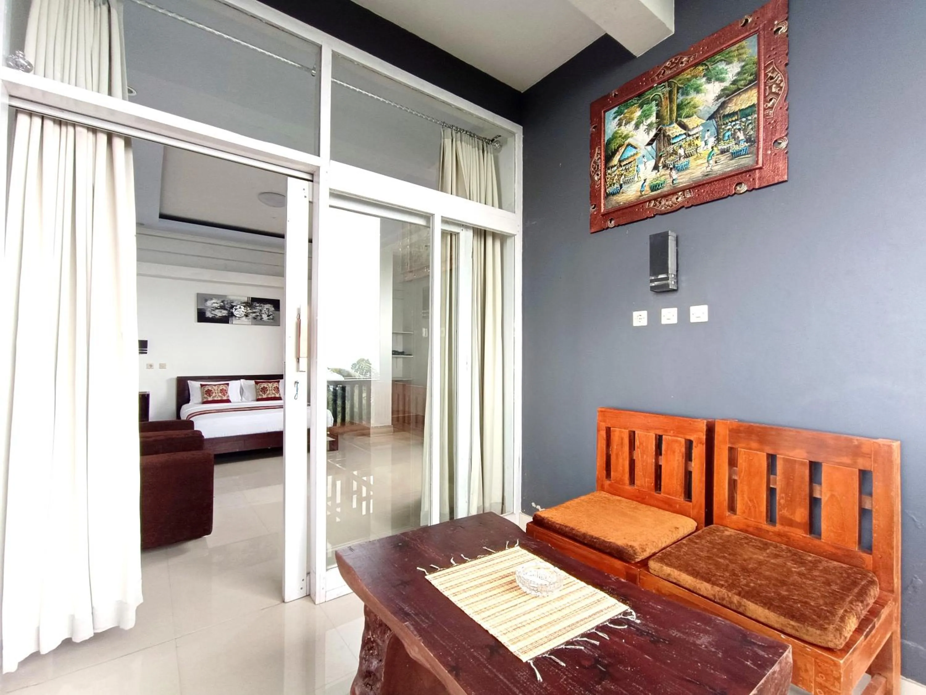 Photo of the whole room in La Montaña Bali & Spa