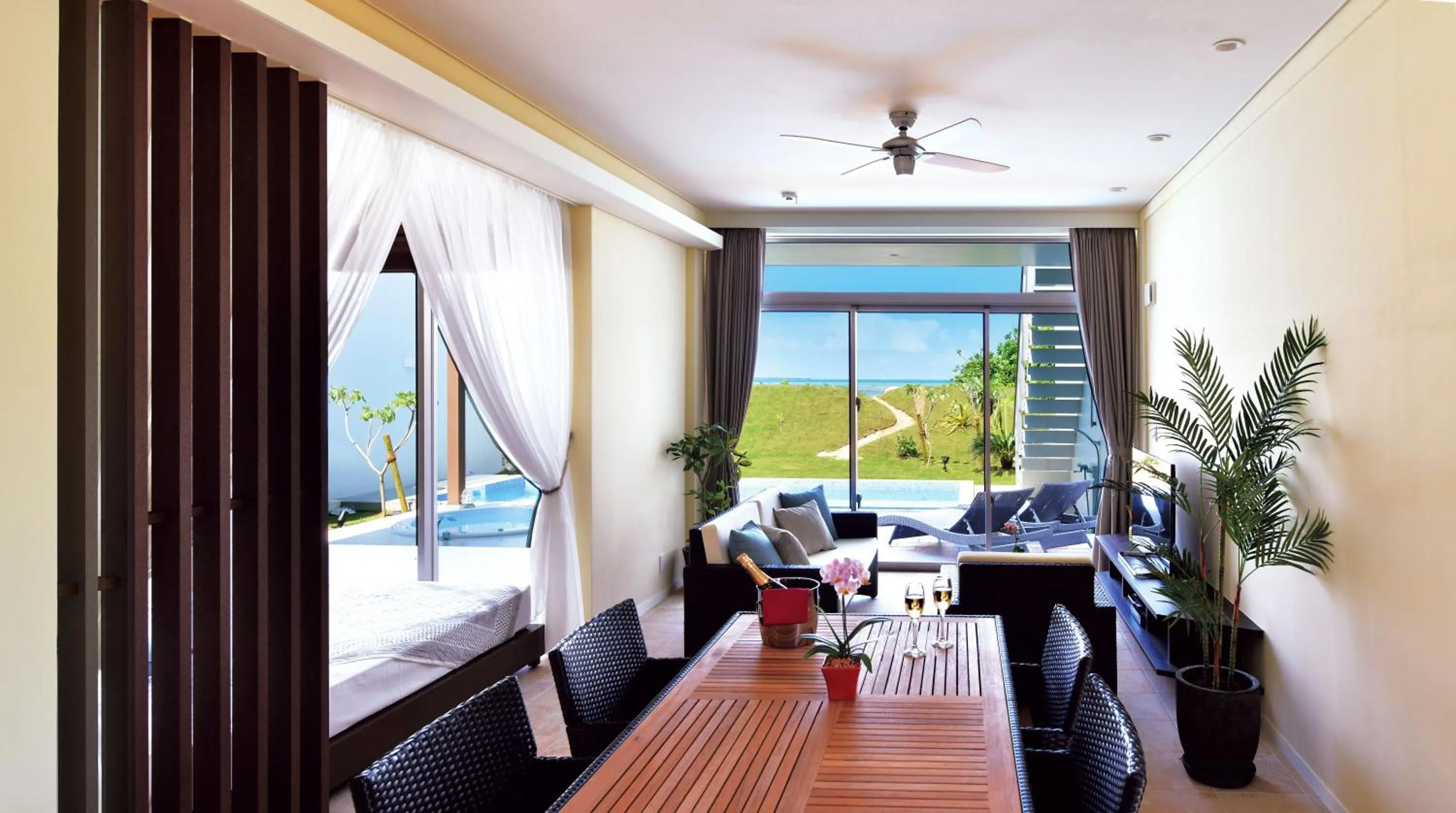 Living room in Feliz Villa Suite Irabujima Sawada