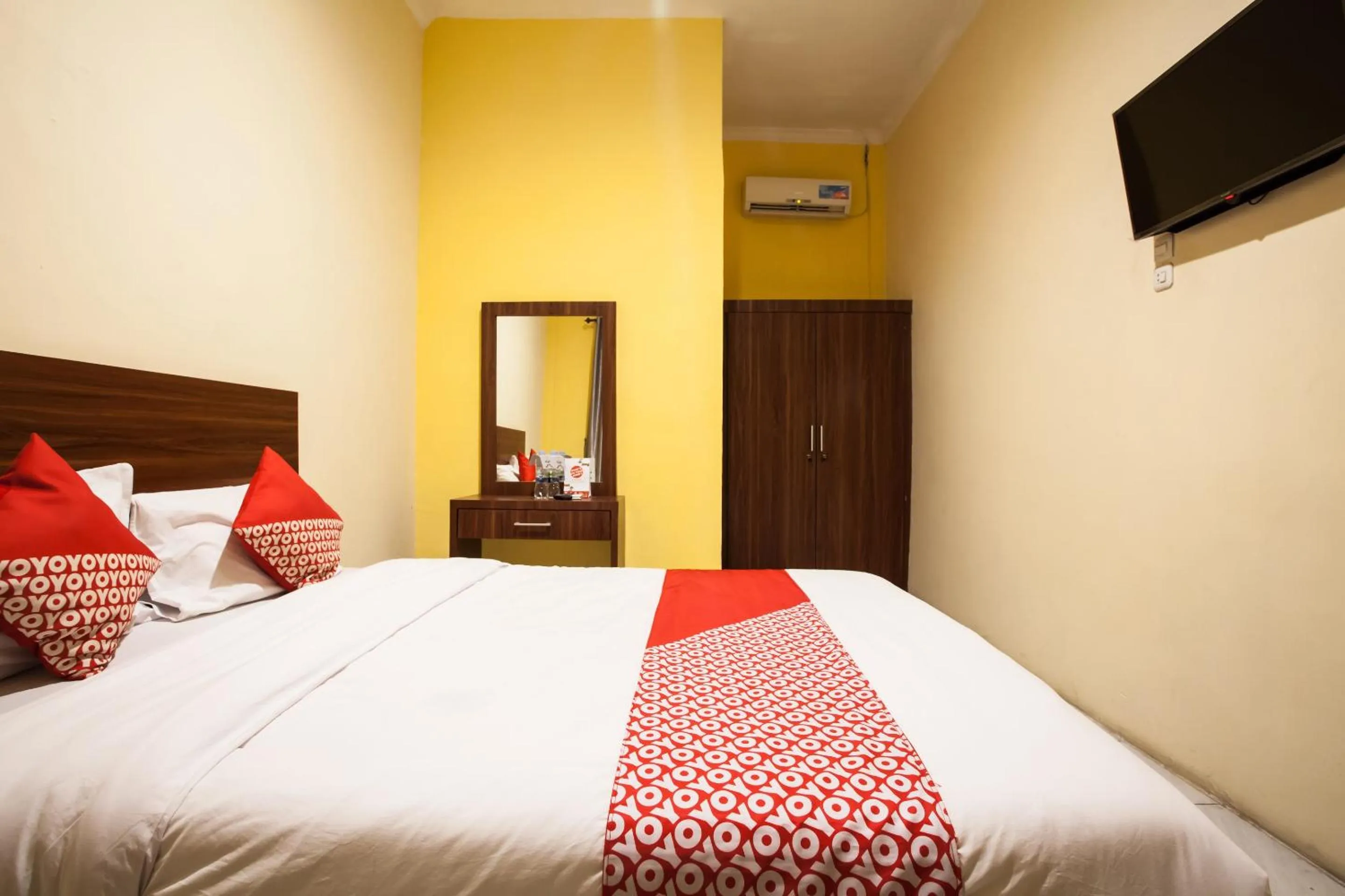 Bedroom, Bed in Hotel O Bunga Raya Residence