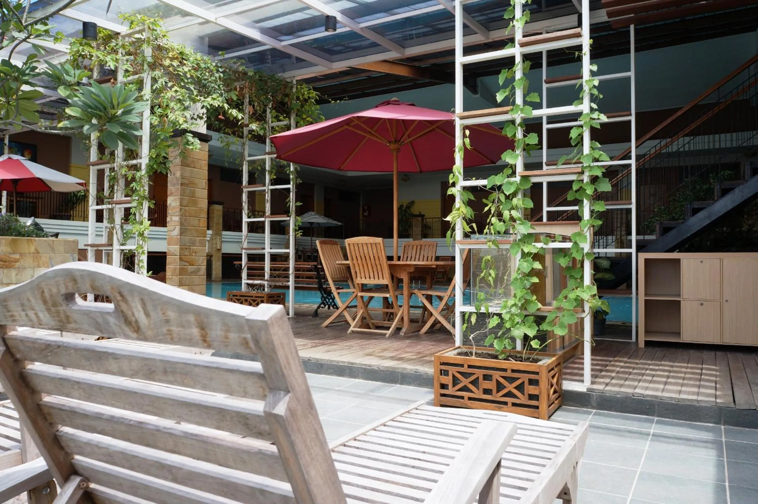 Balcony/Terrace in HOTEL ASRI CIREBON