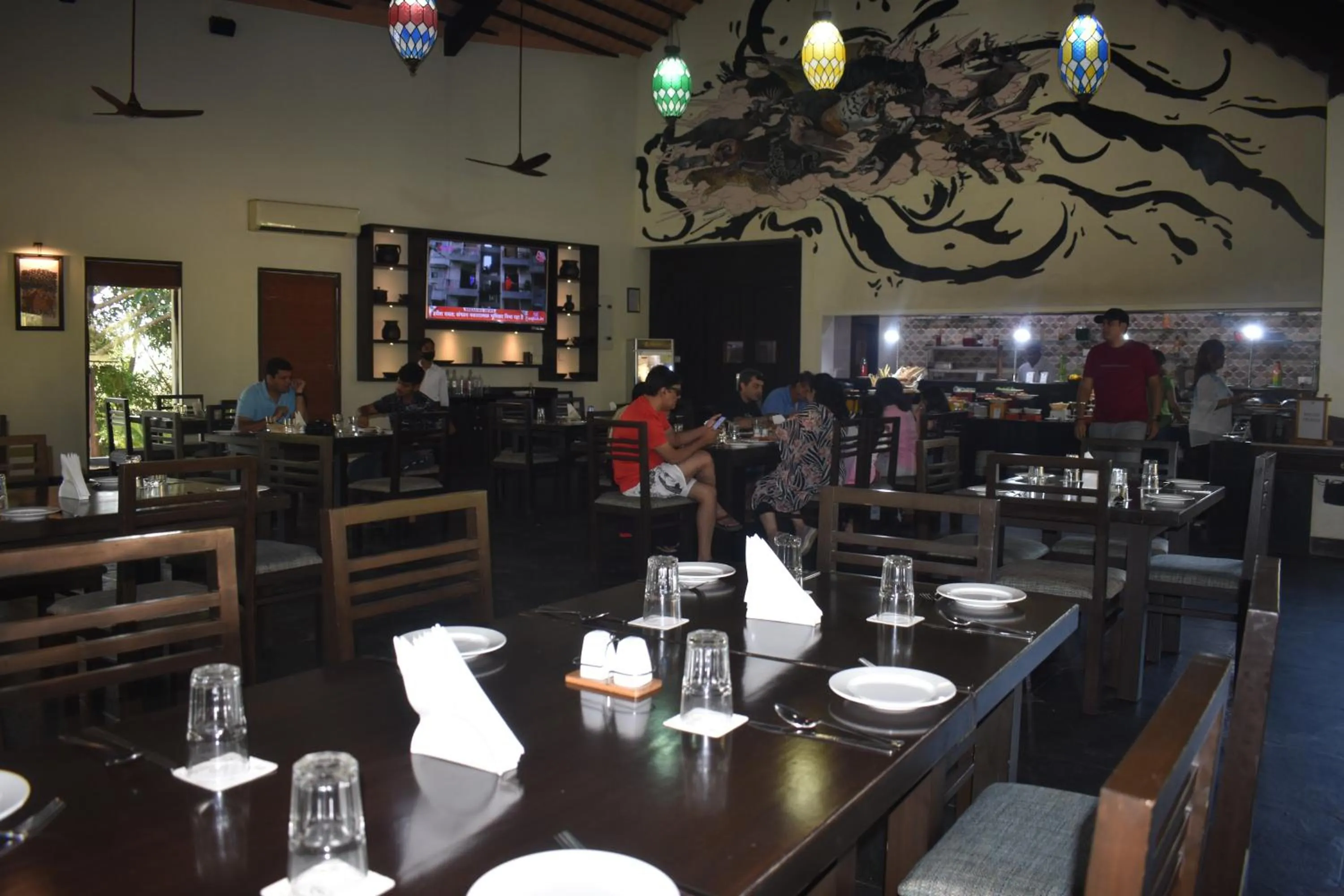 Restaurant/places to eat in WelcomHeritage Tadoba Vanya Villas Resort & Spa