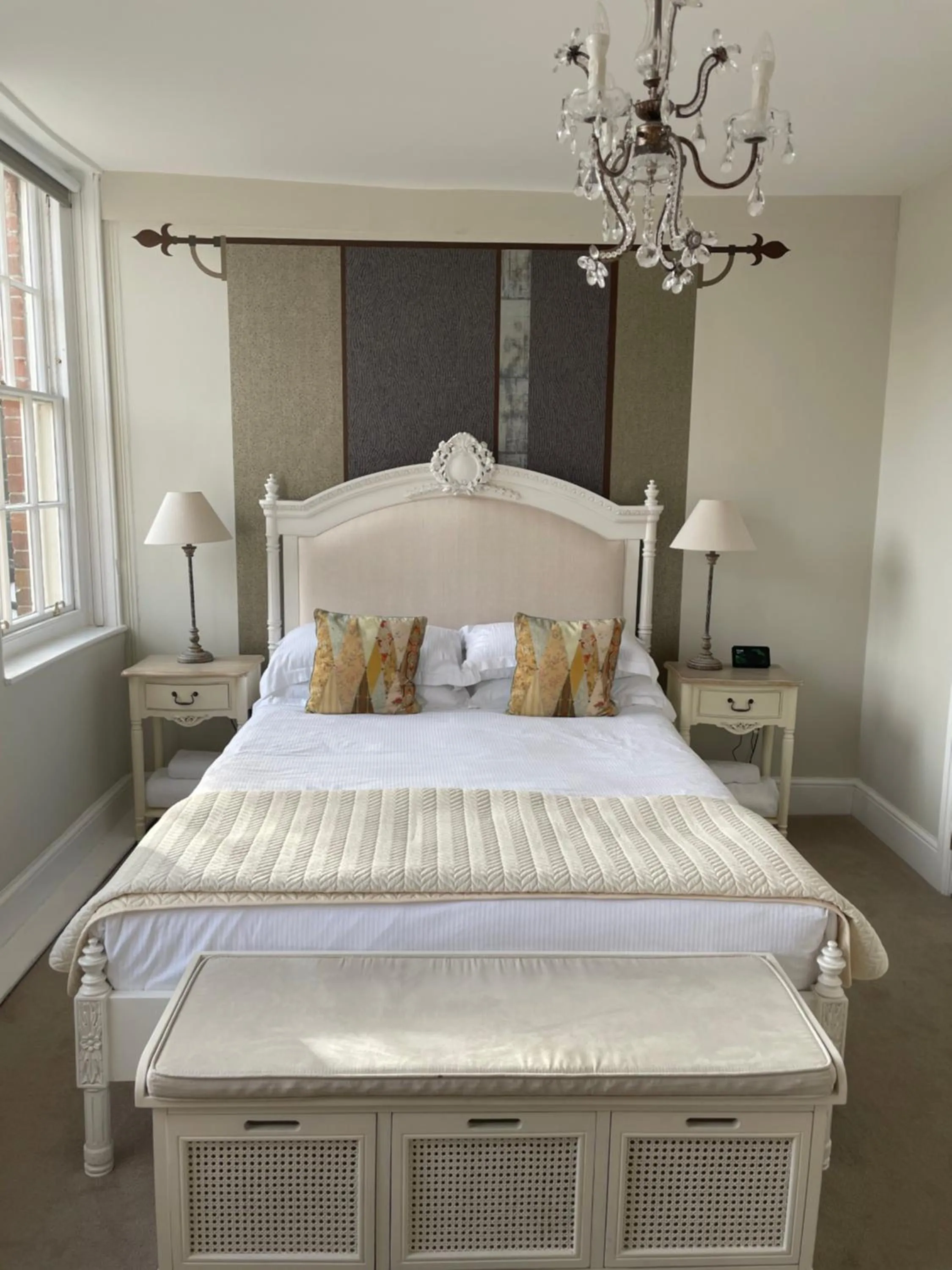 Bed in The Cross Keys Sherborne