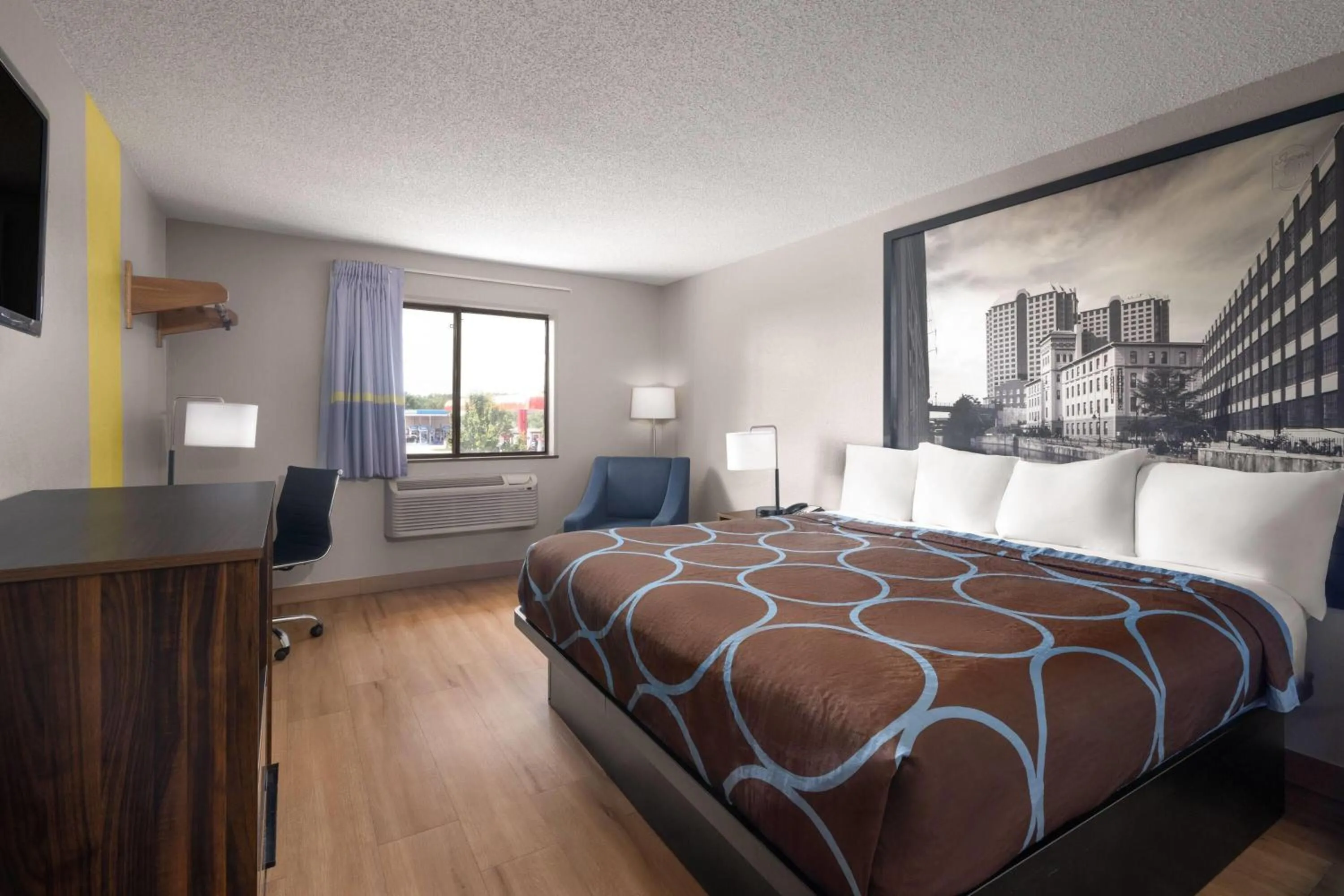 Photo of the whole room, Bed in Super 8 by Wyndham Farmville