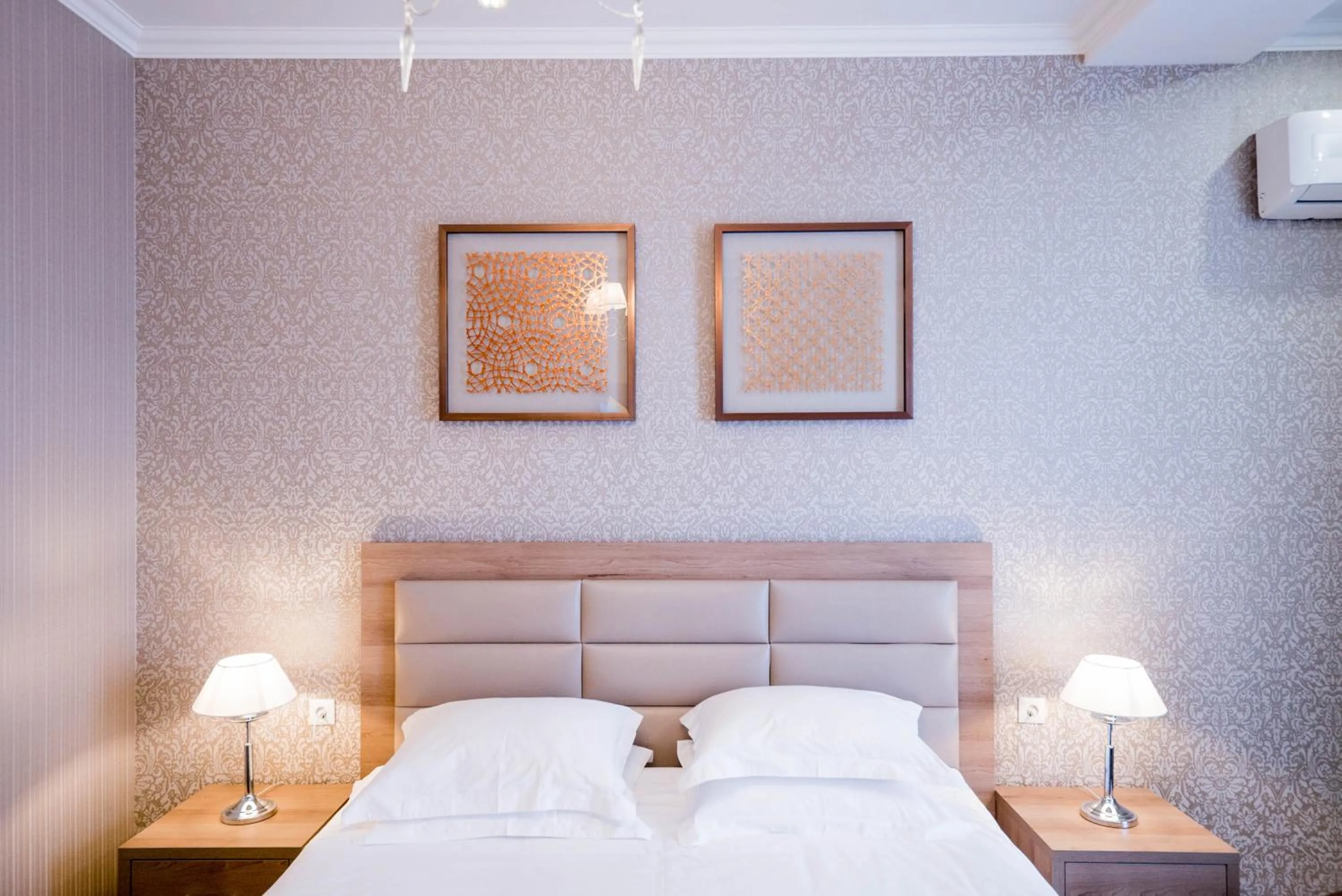 Bed in Oasis Residence