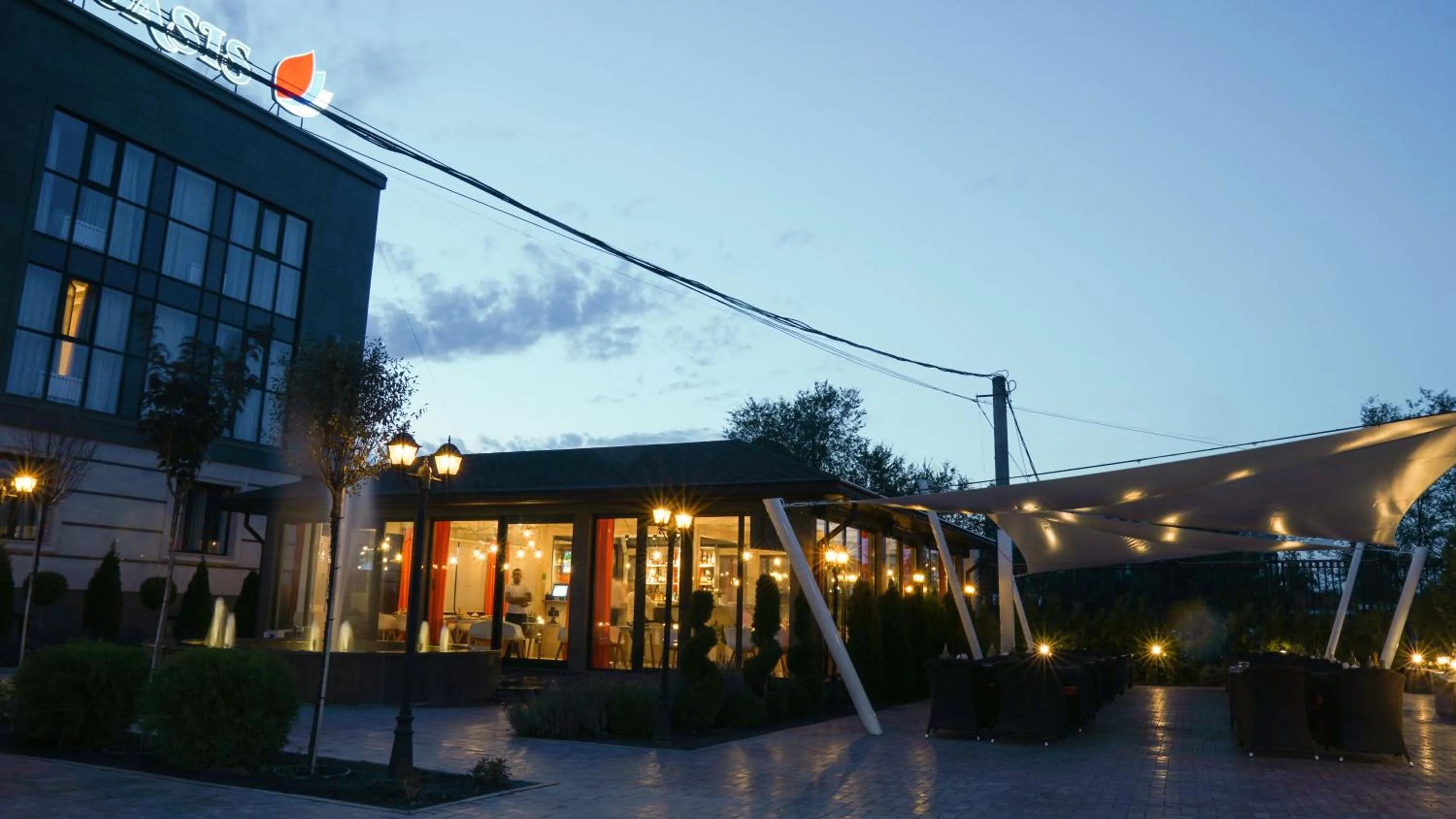 Property building in Oasis Residence