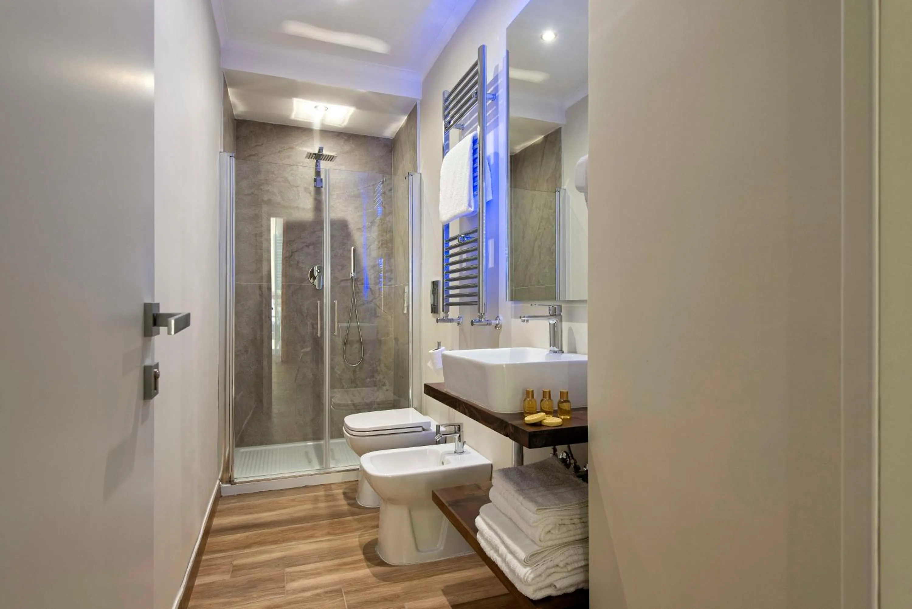 Bathroom in Dante Maison De Luxe