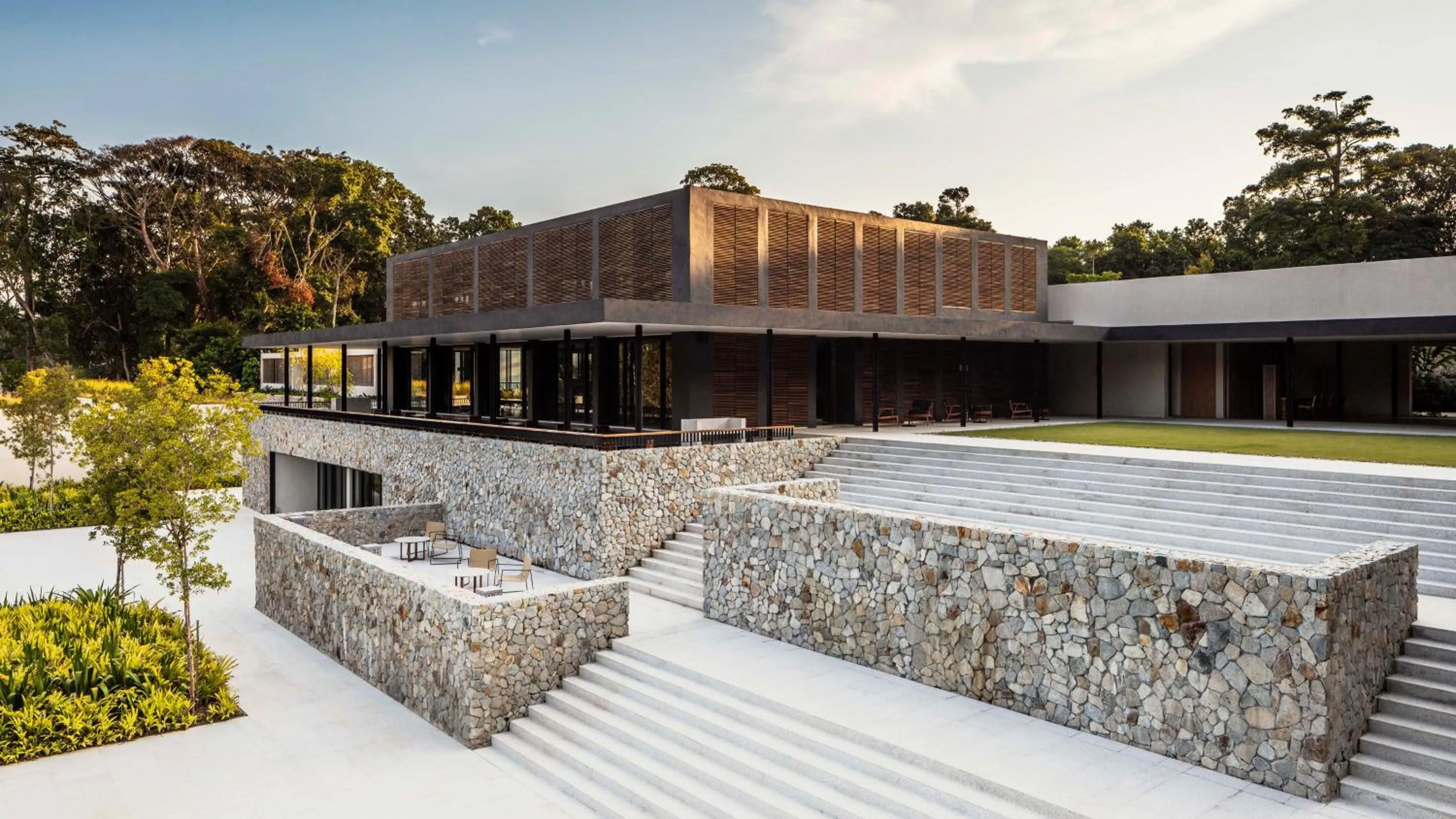 Lobby or reception in The Sireya Desaru Coast - Operated by Mandarin Oriental