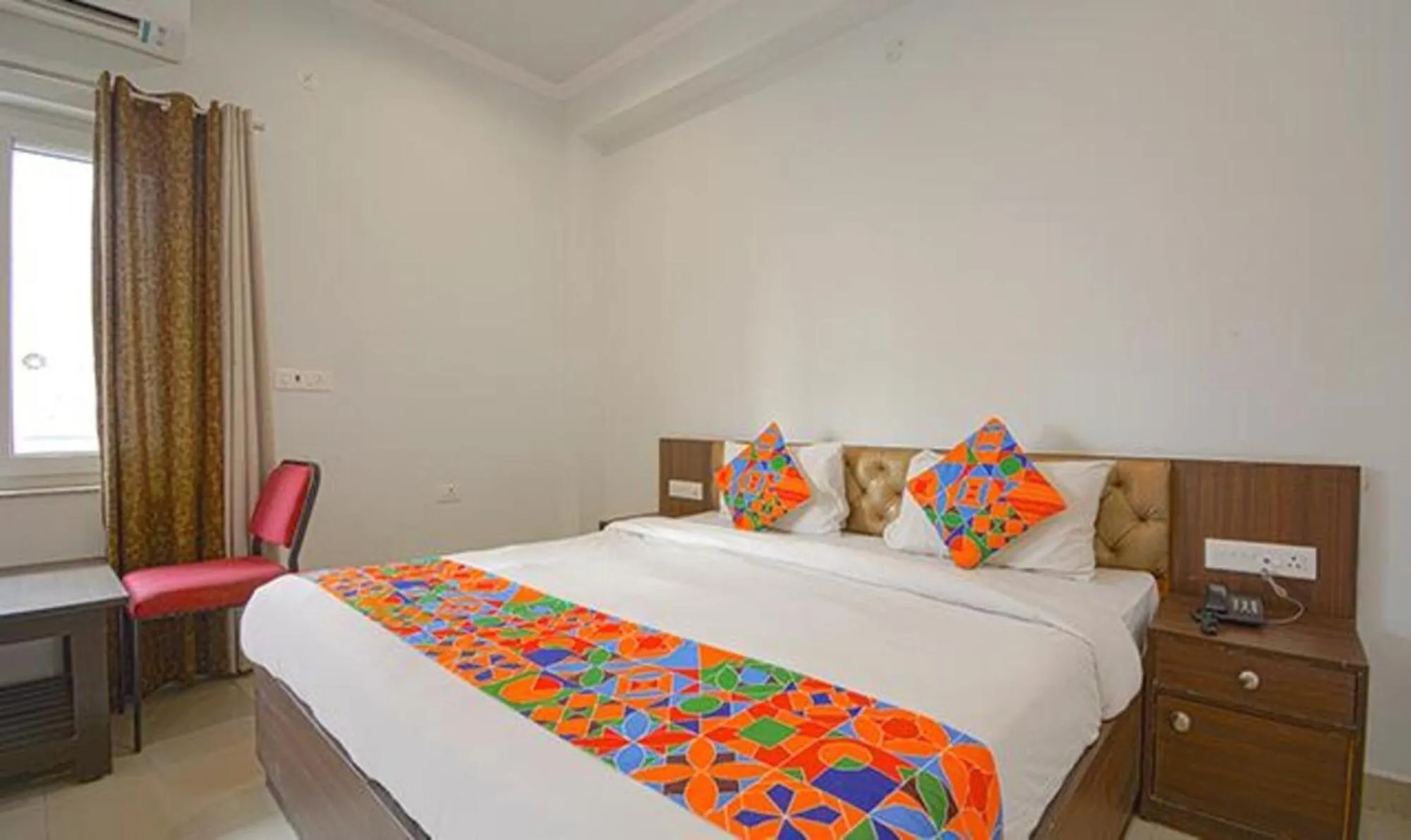 Bed in FabHotel Yamunotri Retreat, Tapovan