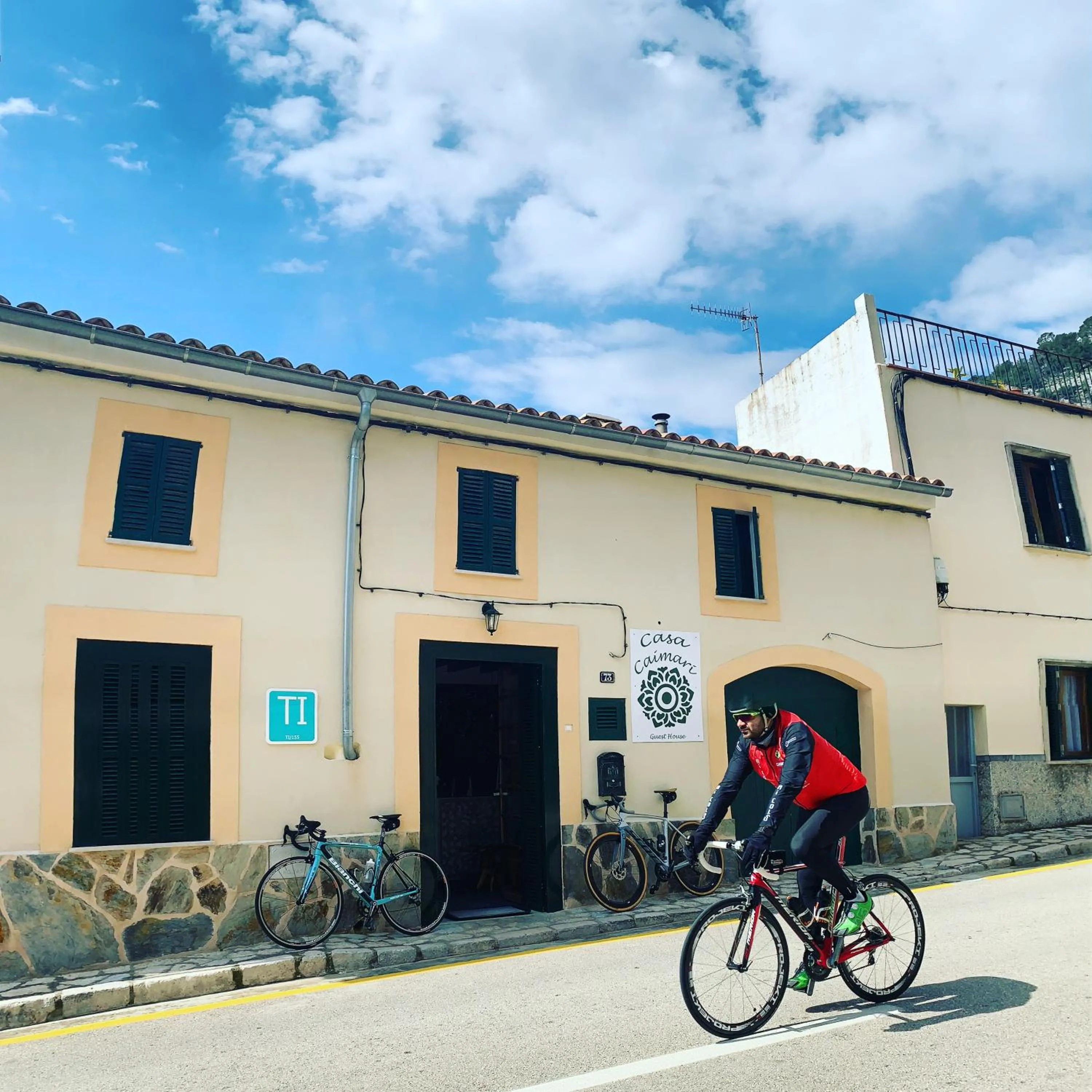 Casa Caimari Guest House, for mountain lovers!